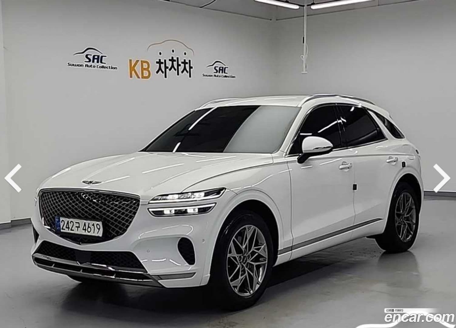 Main__Slider__Photo:GV70 Genesis 2021.4-0