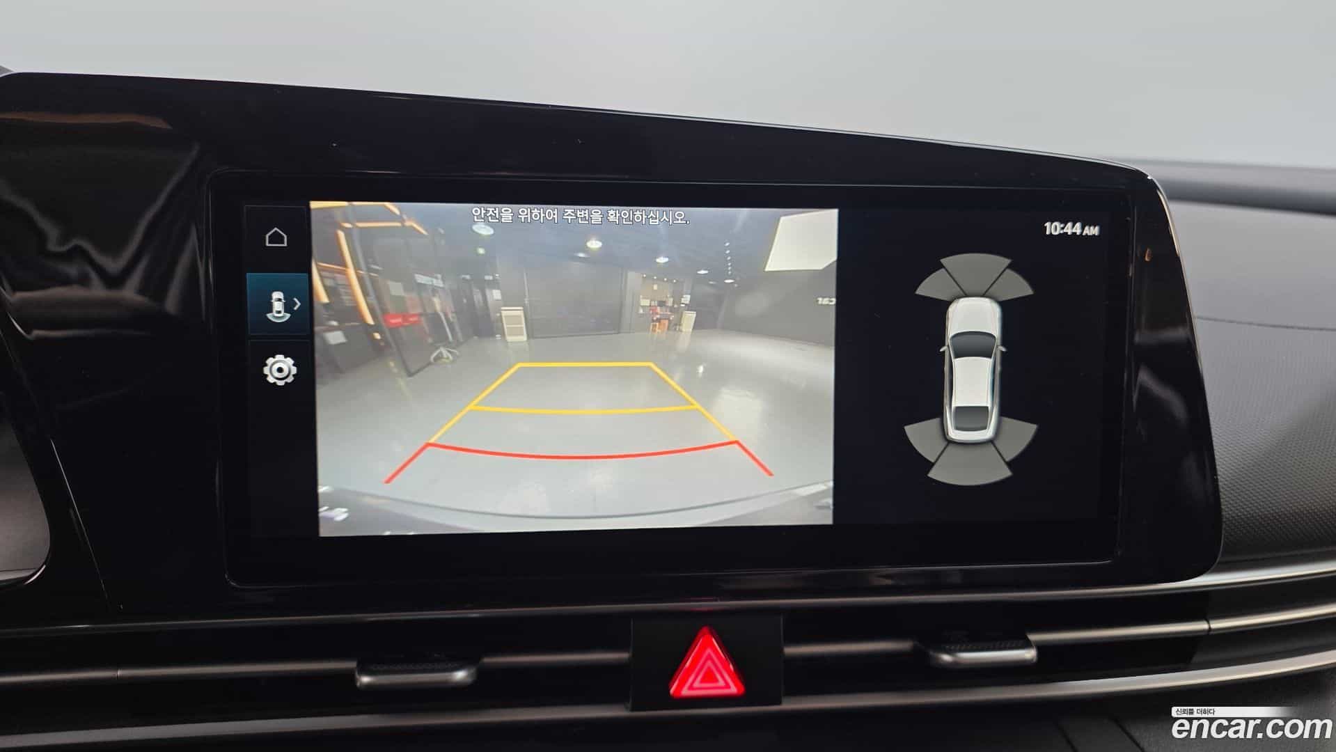 AVANTE Hyundai 2021.3-OPTION-023