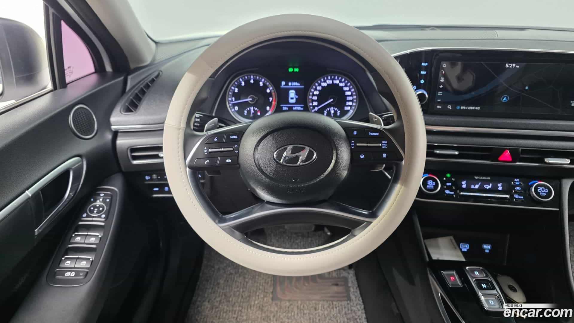 Sonata Hyundai 2019.4-OPTION-017