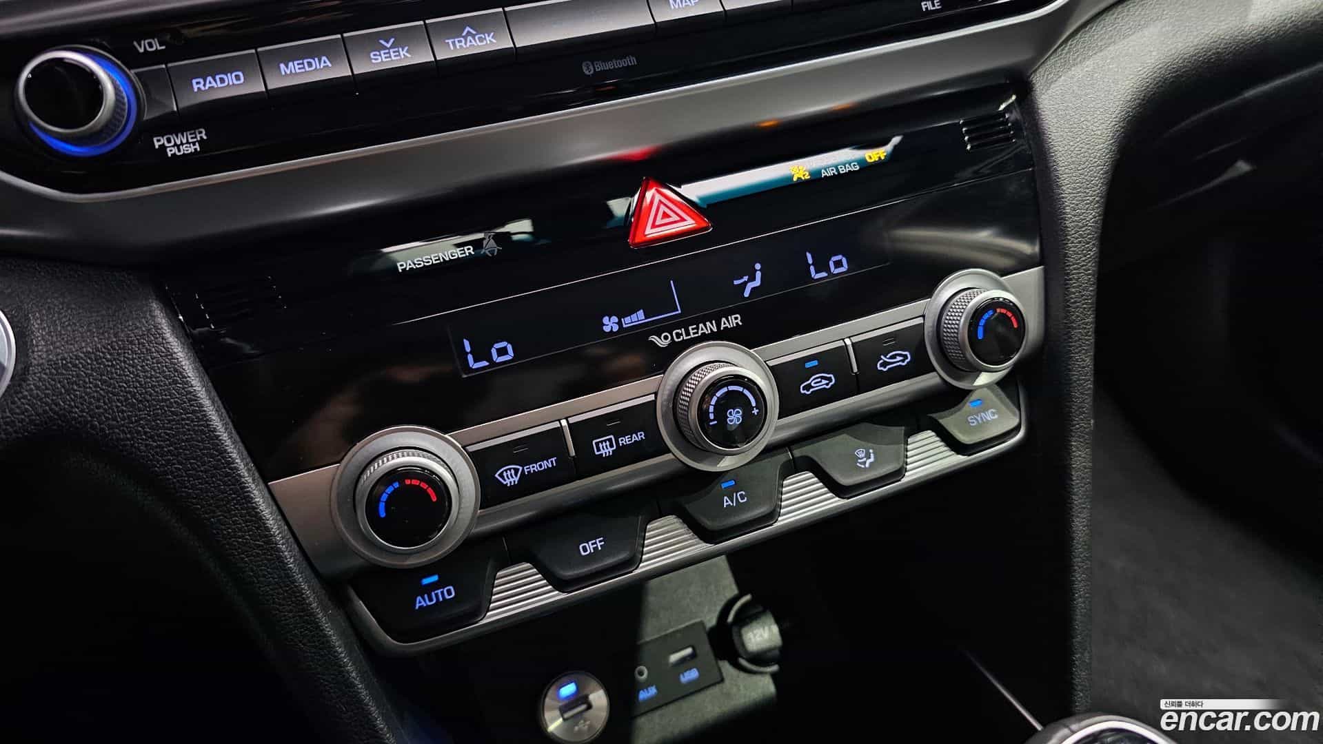 AVANTE Hyundai 2019.0-OPTION-024