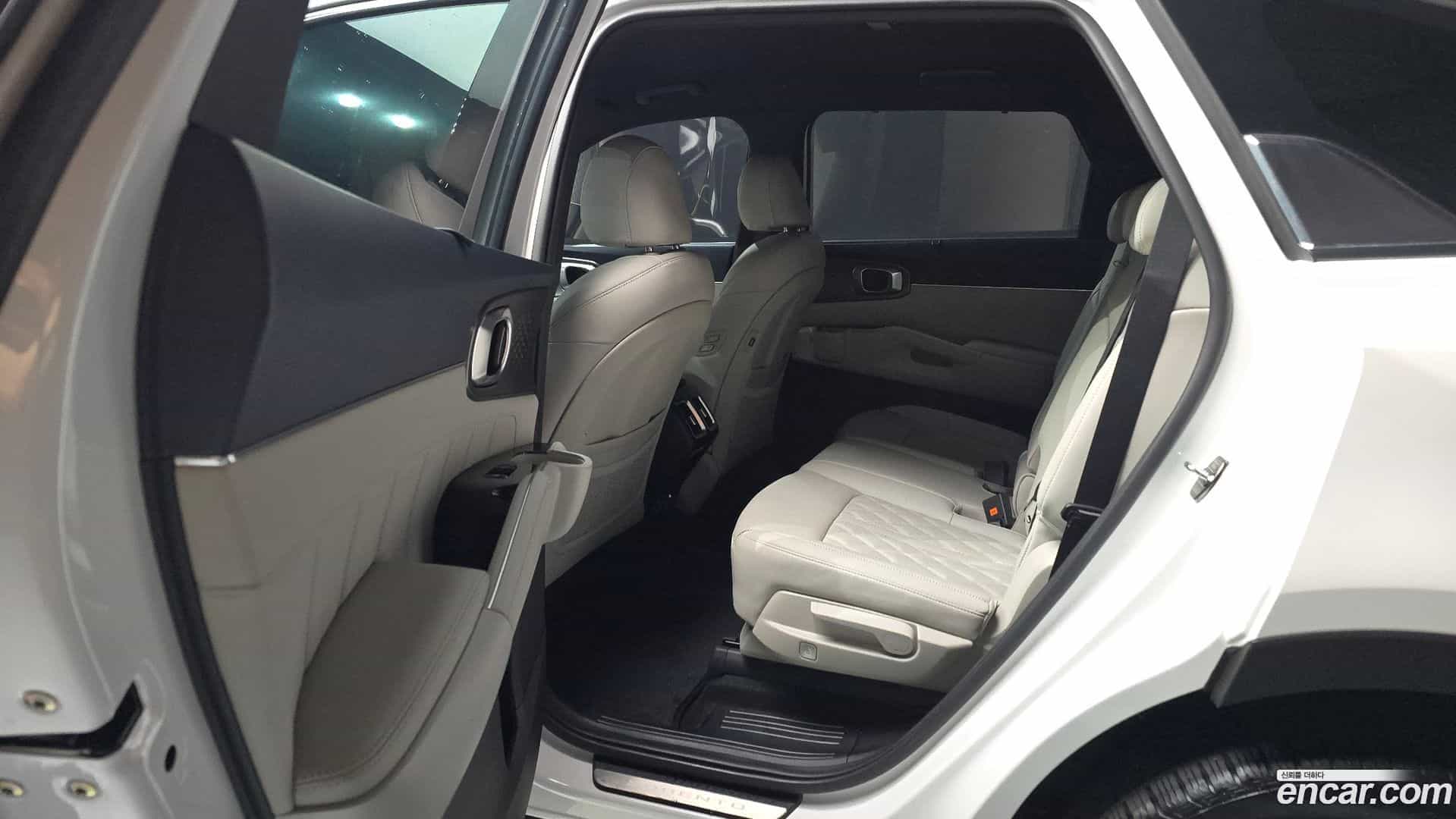 Sorento Kia 2021.8-INNER-036