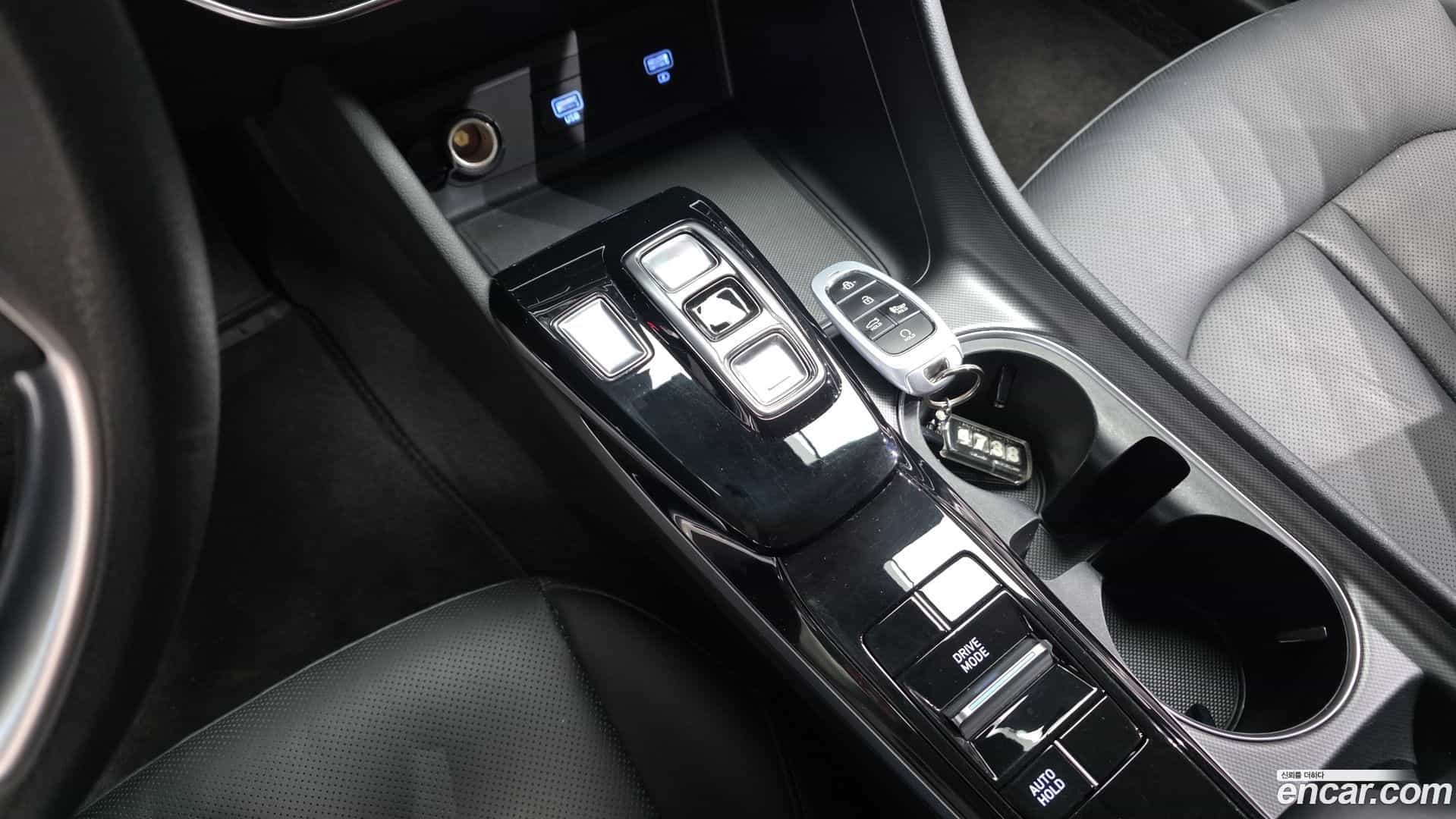 Sonata Hyundai 2021.2-INNER-009