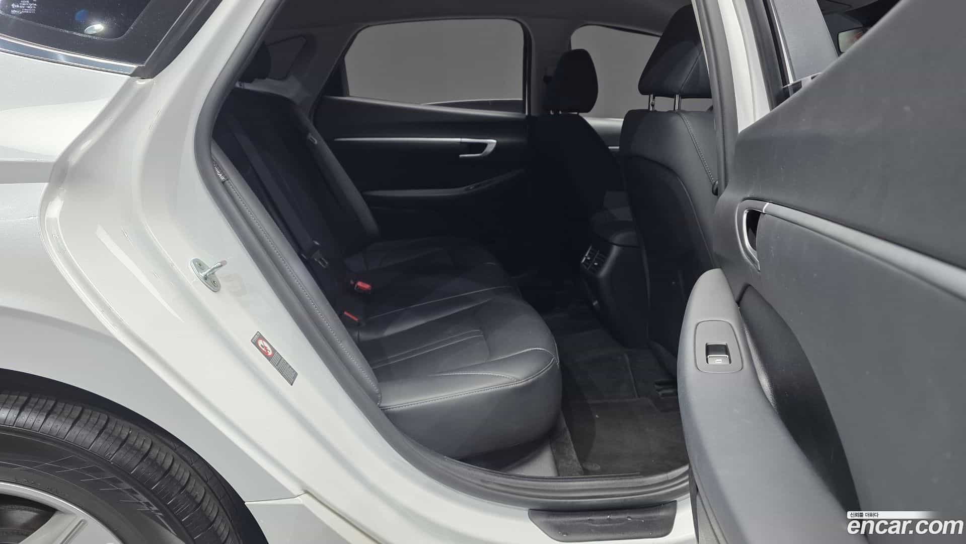 Sonata Hyundai 2021.2-OPTION-015