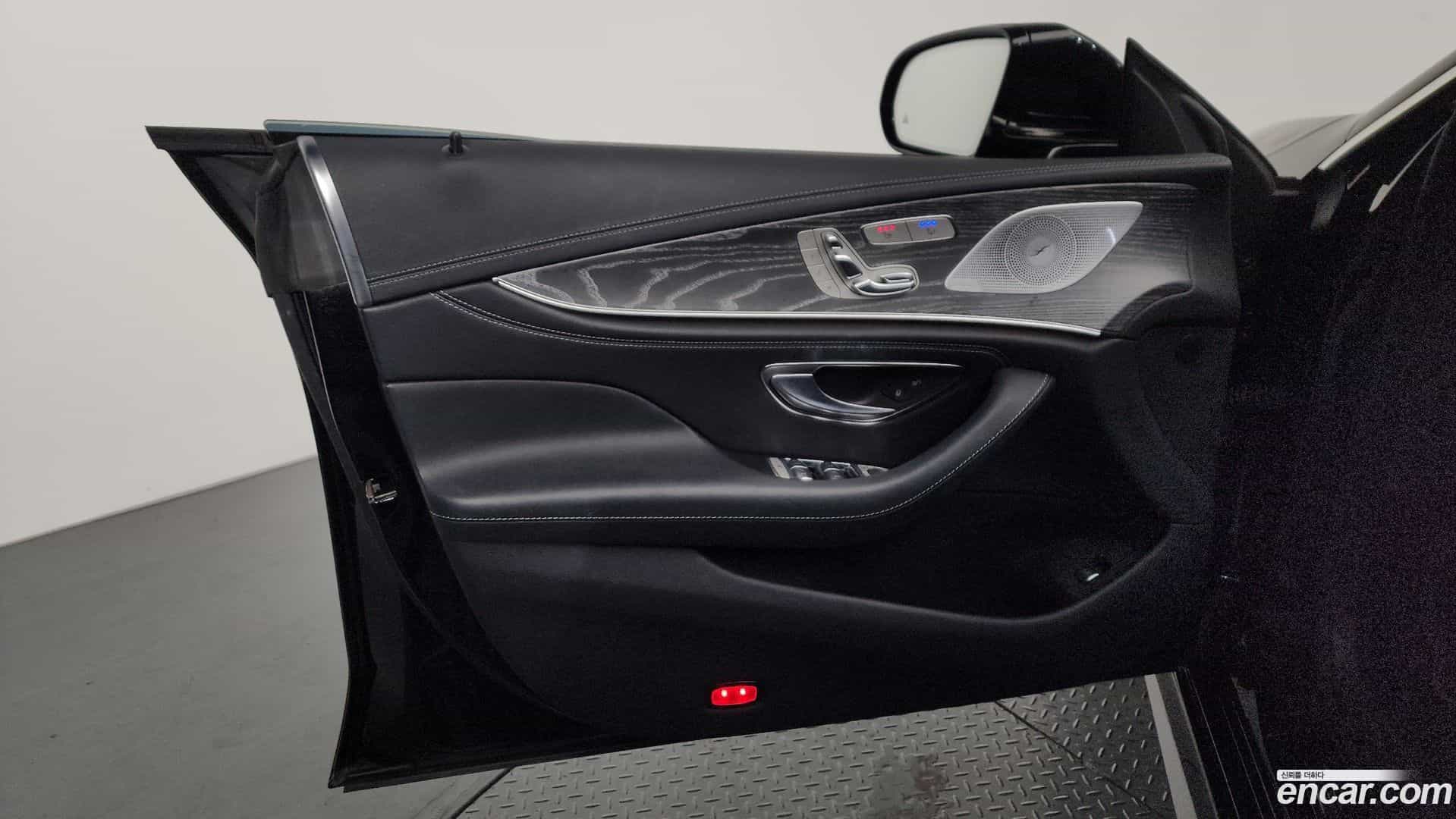 CLS-Class Mercedes-Benz 2021.6-OPTION-041
