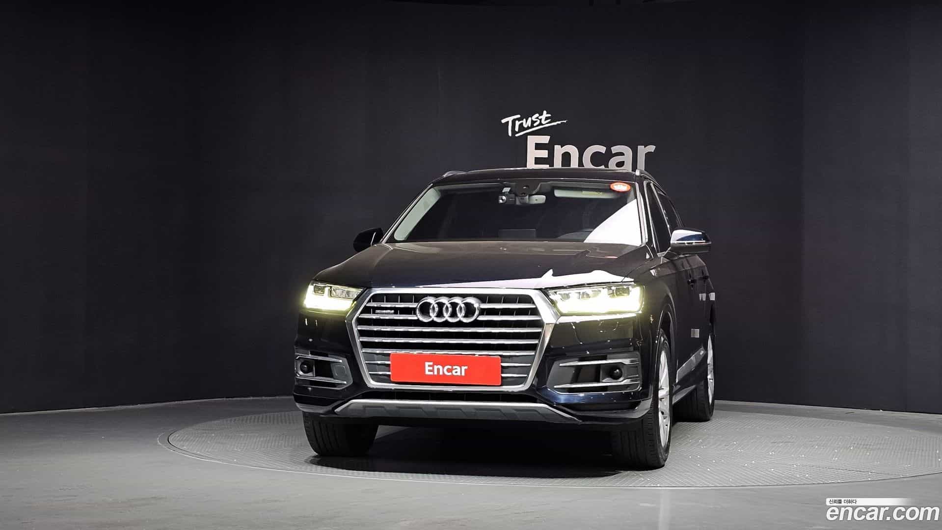 Q7 Audi 2016.2-OUTER-003