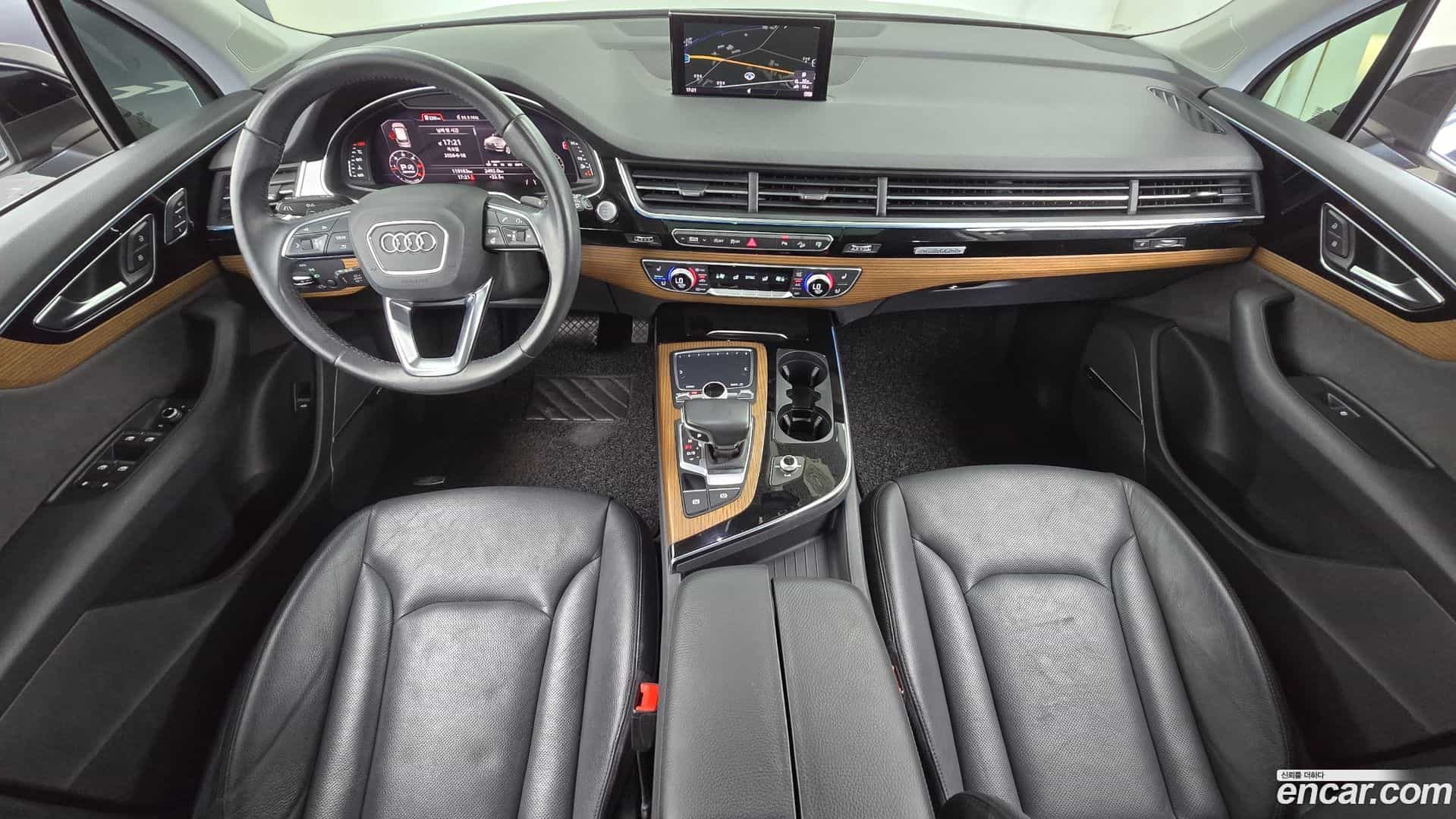 Q7 Audi 2016.2-INNER-007