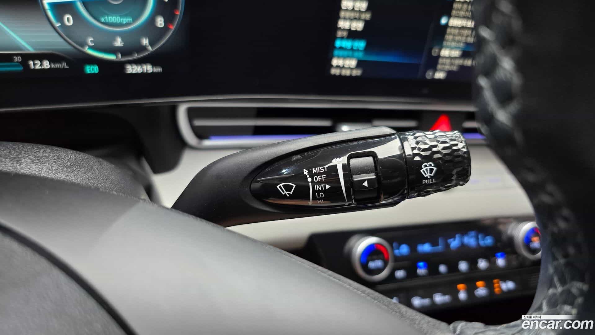 AVANTE Hyundai 2023.1-OPTION-024