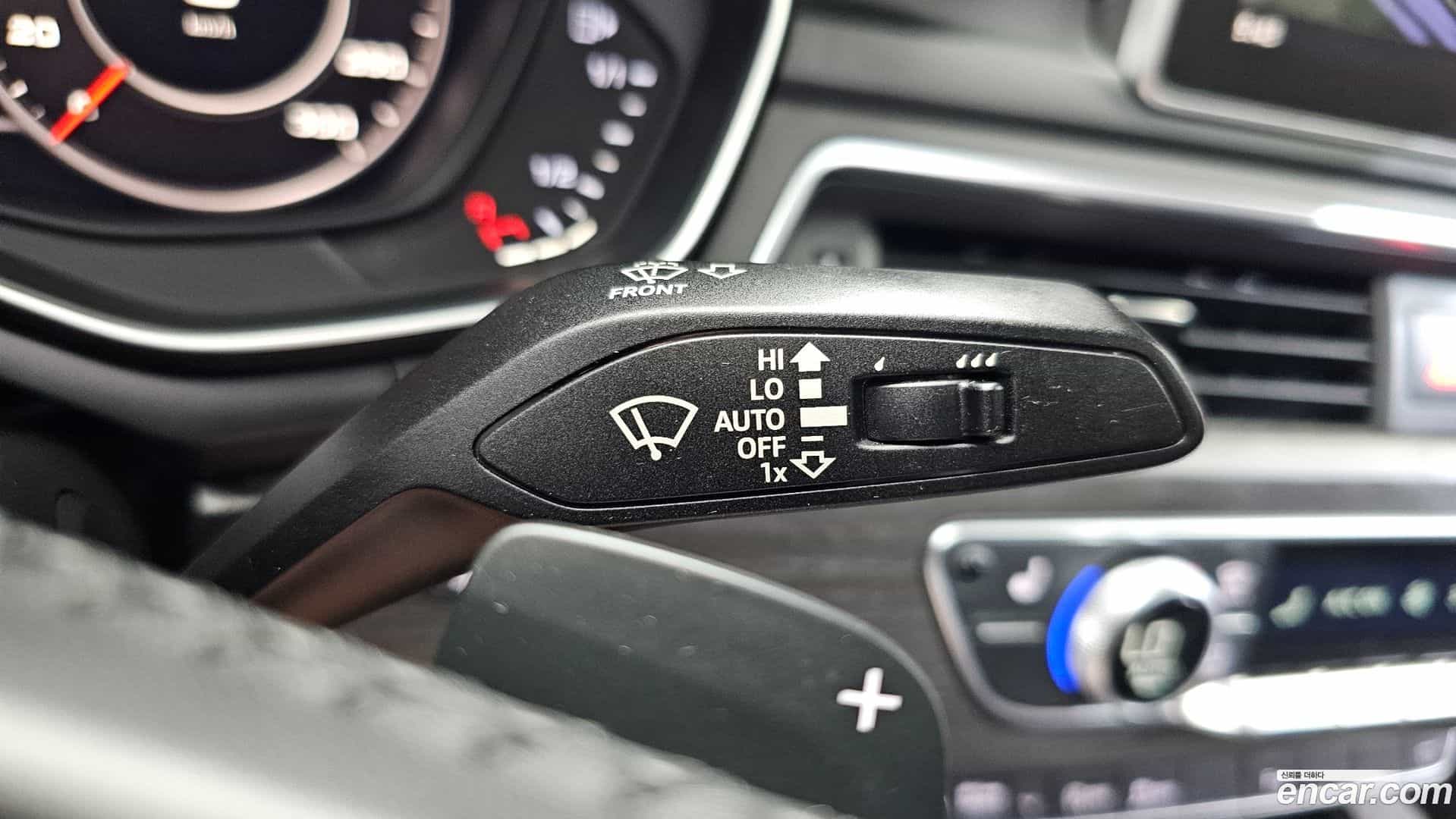 A4 Audi 2018.10-OPTION-022
