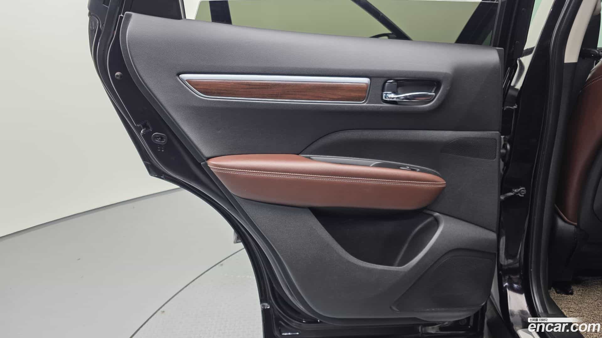 QM6 Renault Korea 2019.11-INNER-035