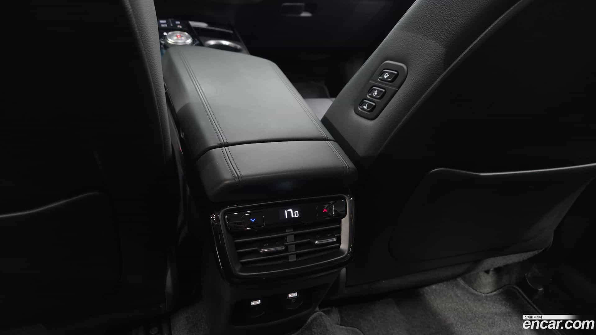 K8 Kia 2022.0-OPTION-049