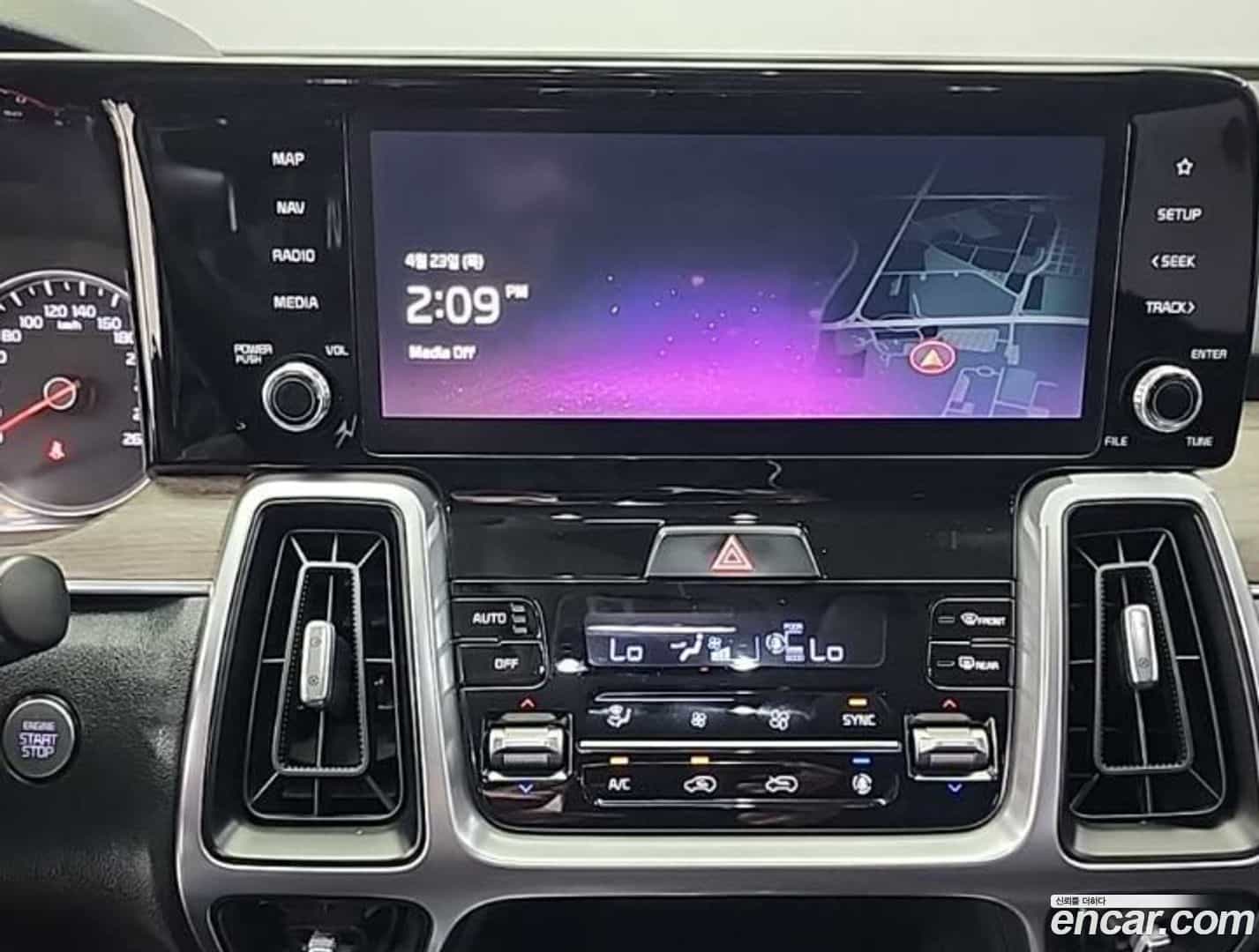 Sorento Kia 2022.11-INNER-010