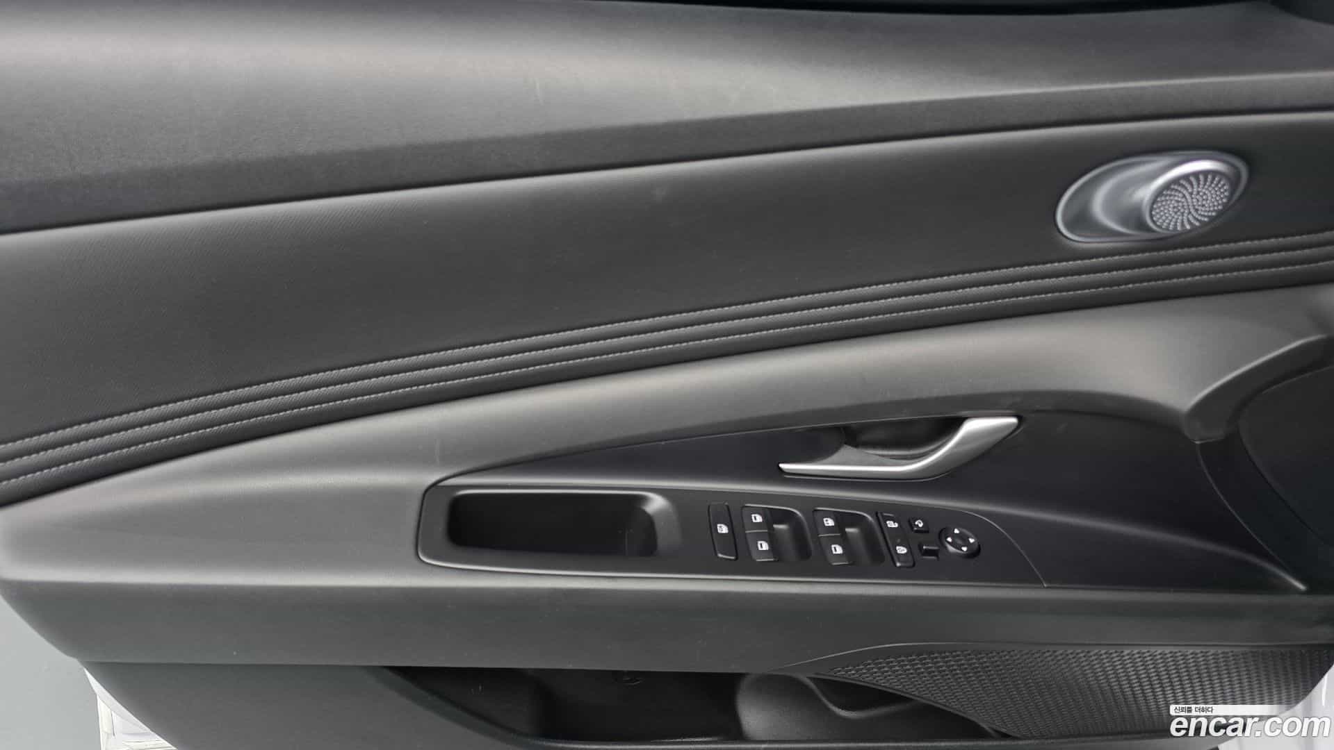 AVANTE Hyundai 2023.2-INNER-035