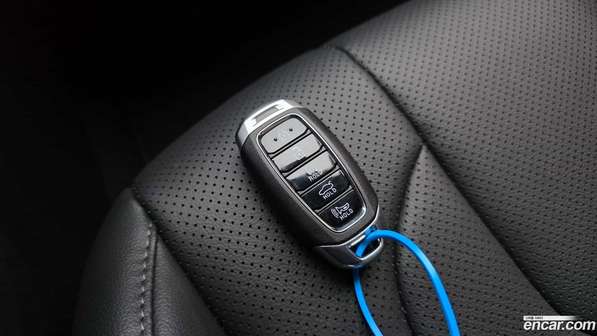 AVANTE Hyundai 2023.2-OPTION-044