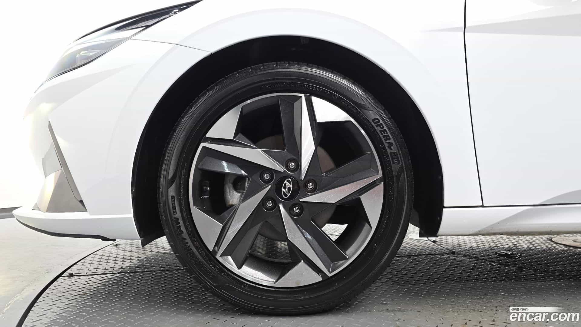 AVANTE Hyundai 2021.7-OUTER-005