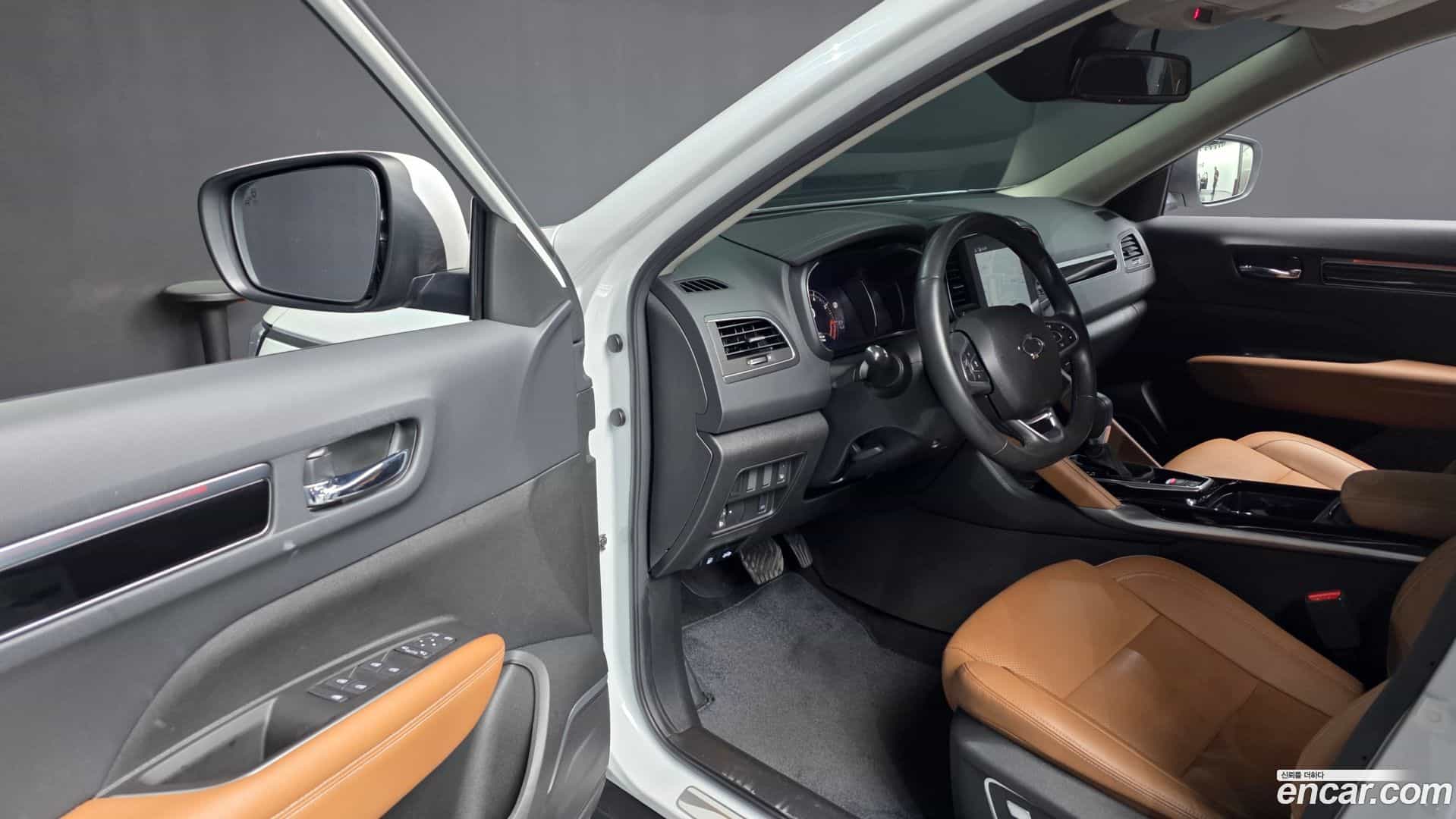 QM6 Renault Korea 2023.6-INNER-010