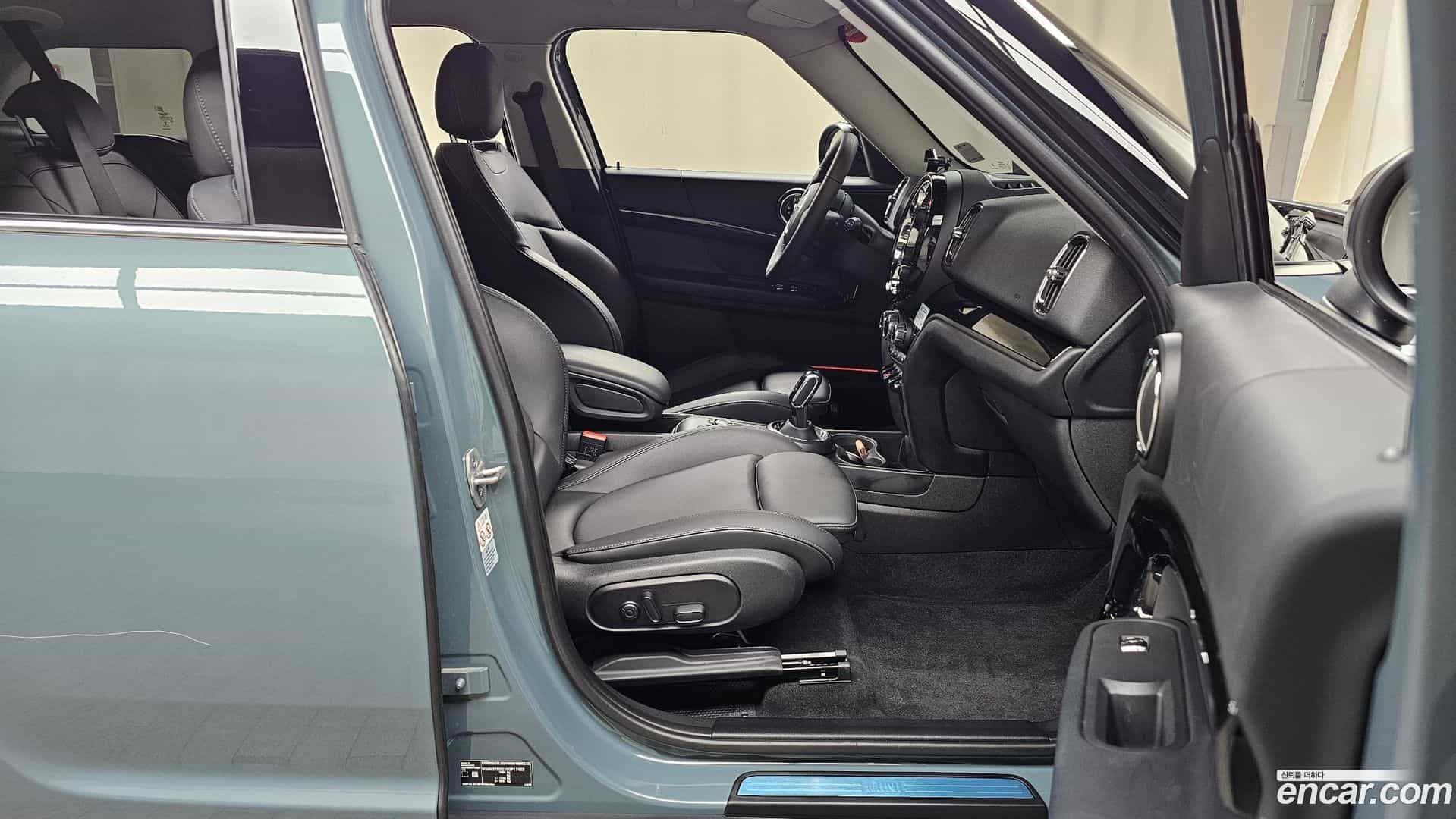 Countryman Mini 2022.2-INNER-036