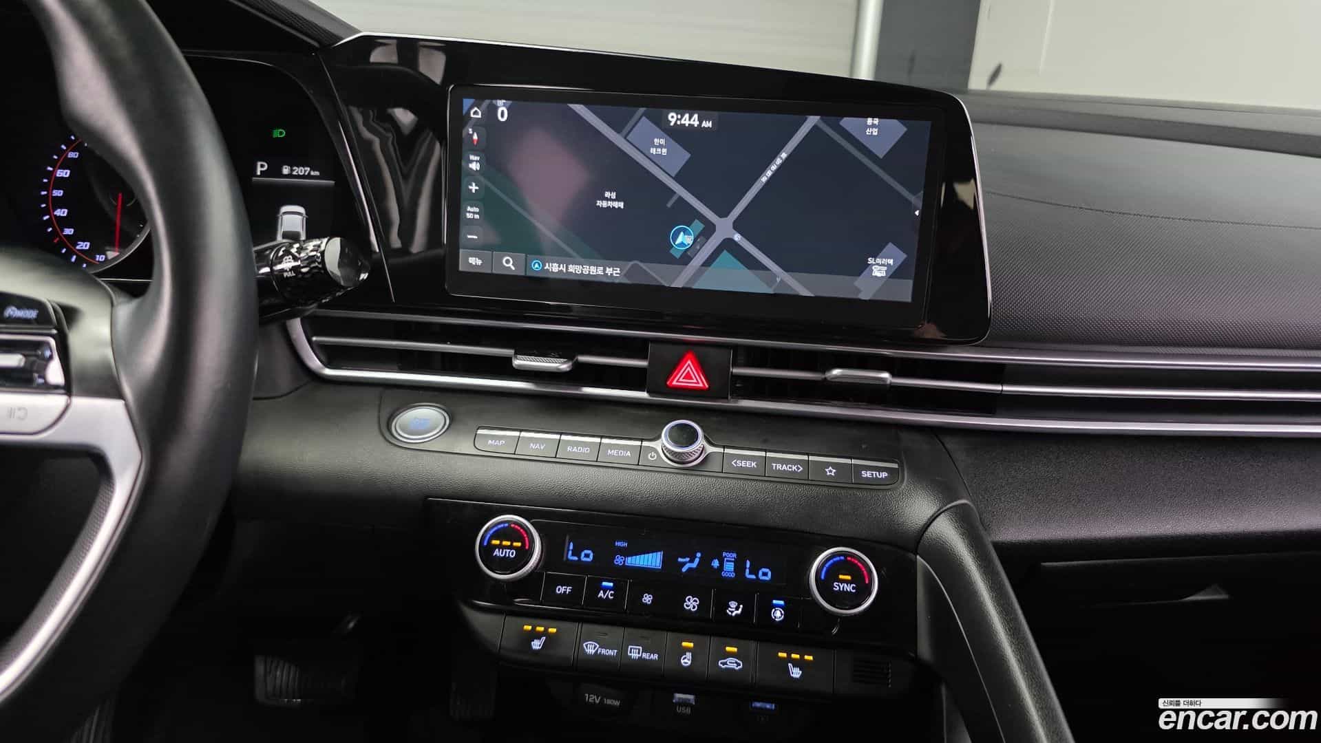 AVANTE Hyundai 2021.4-OPTION-023