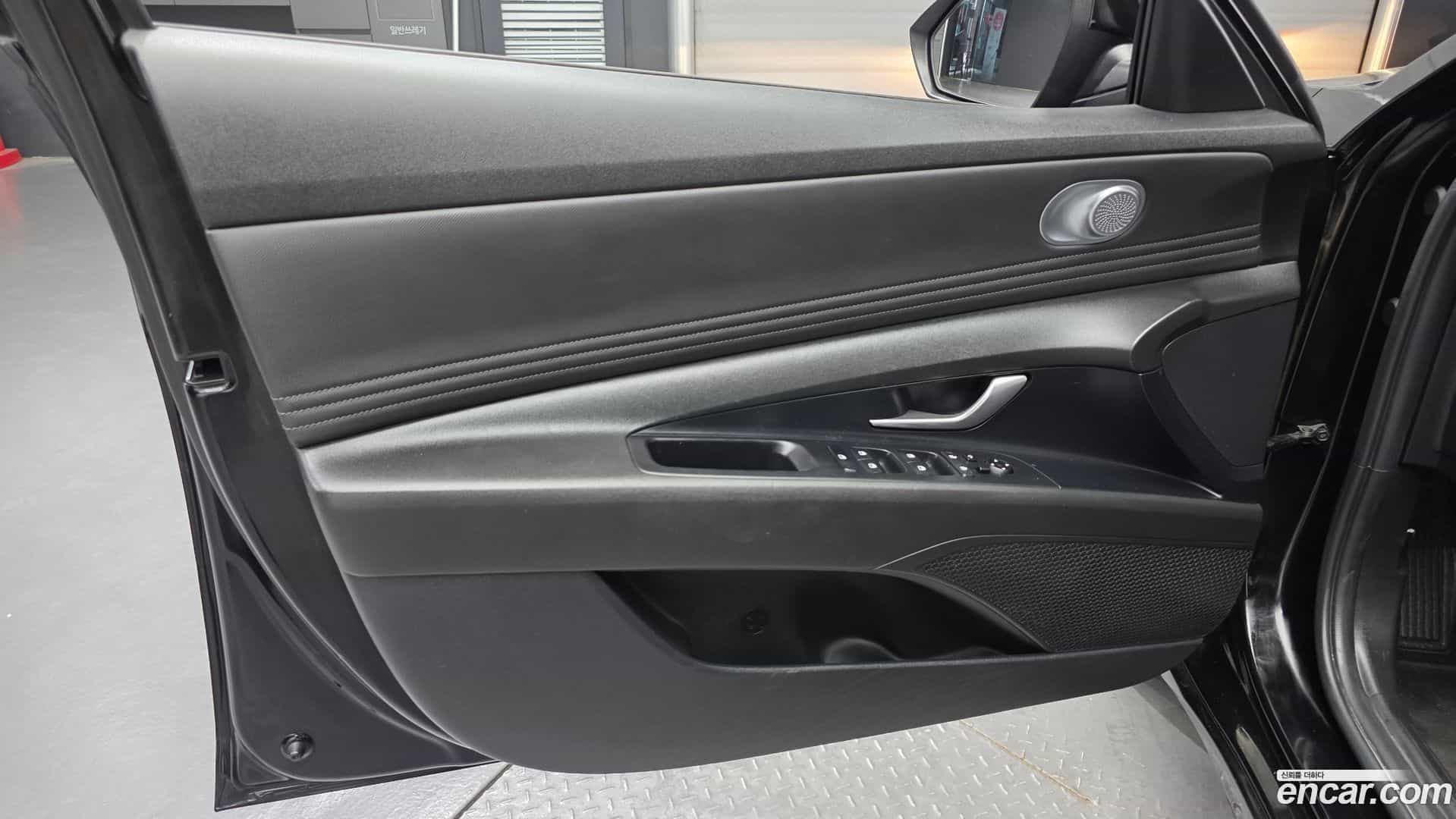 AVANTE Hyundai 2021.4-INNER-034