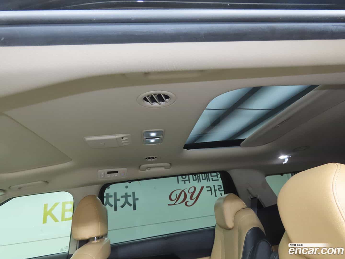 Canival Kia 2021.4-OPTION-017