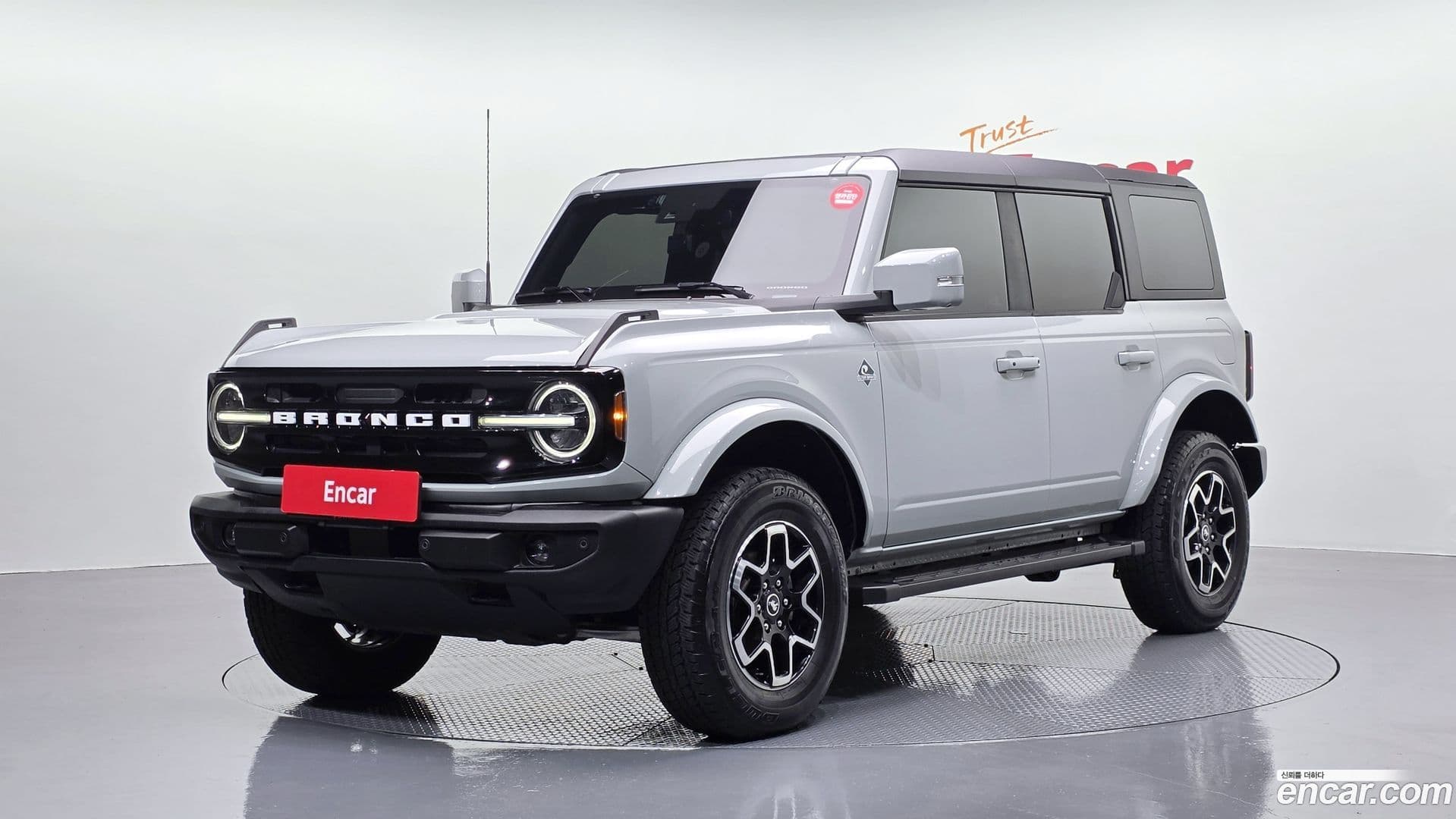 Main__Slider__Photo:Bronco Ford 2024.11-0
