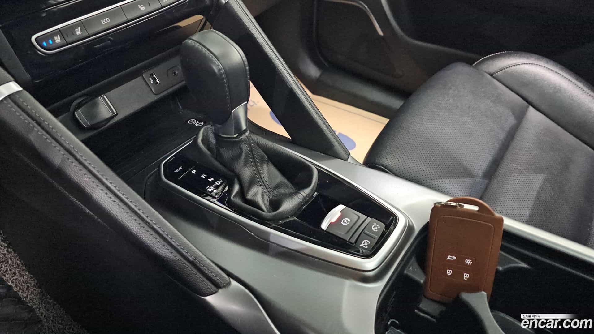 QM6 Renault Korea 2022.1-INNER-009