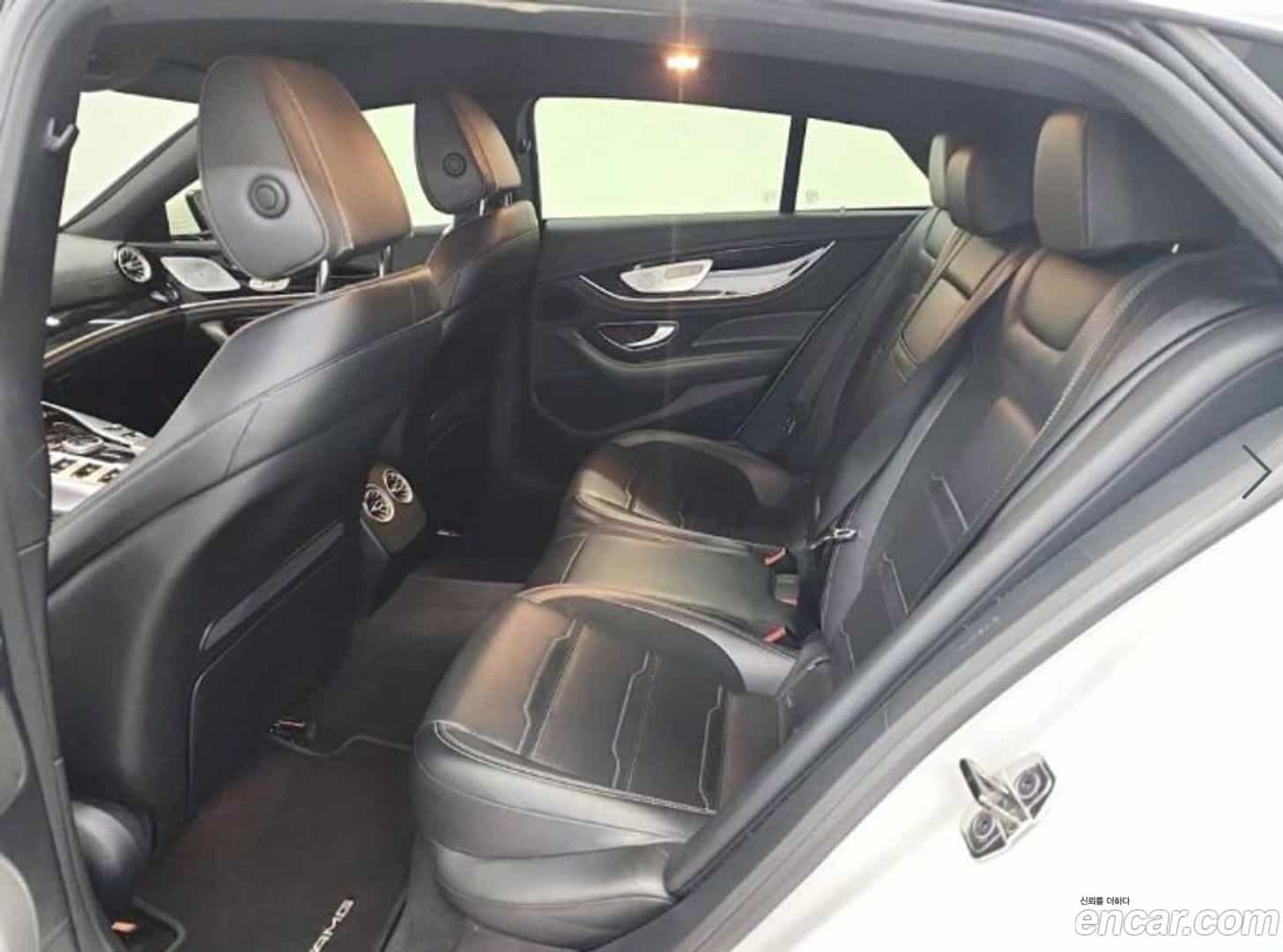 AMG GT Mercedes-Benz 2019.9-INNER-010