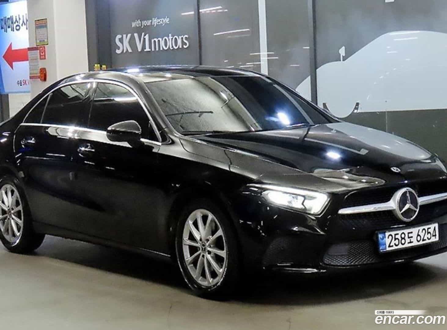 A-Class Mercedes-Benz 2020.3-OUTER-001