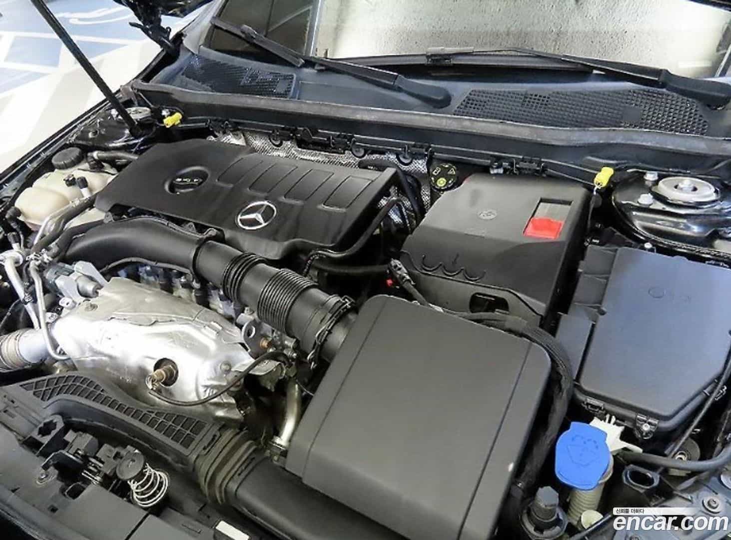 A-Class Mercedes-Benz 2020.3-OPTION-023