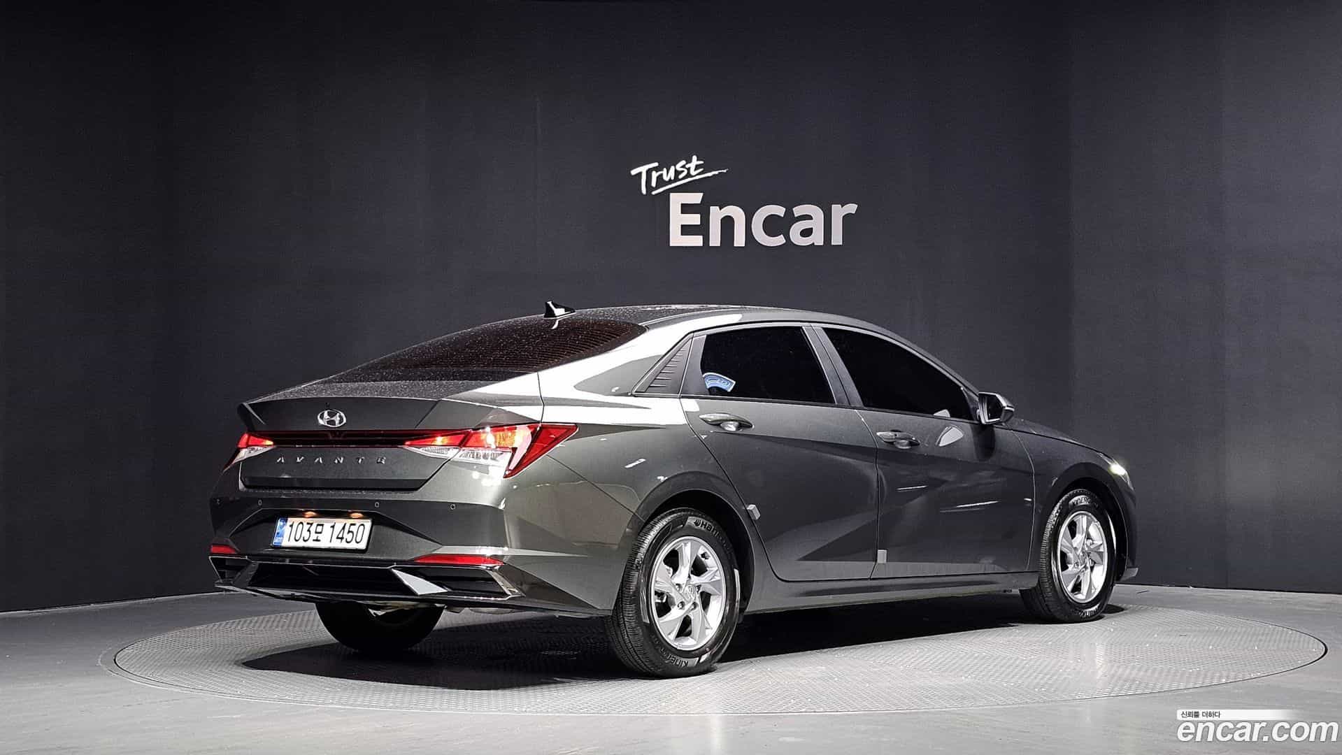 AVANTE Hyundai 2021.0-OUTER-002