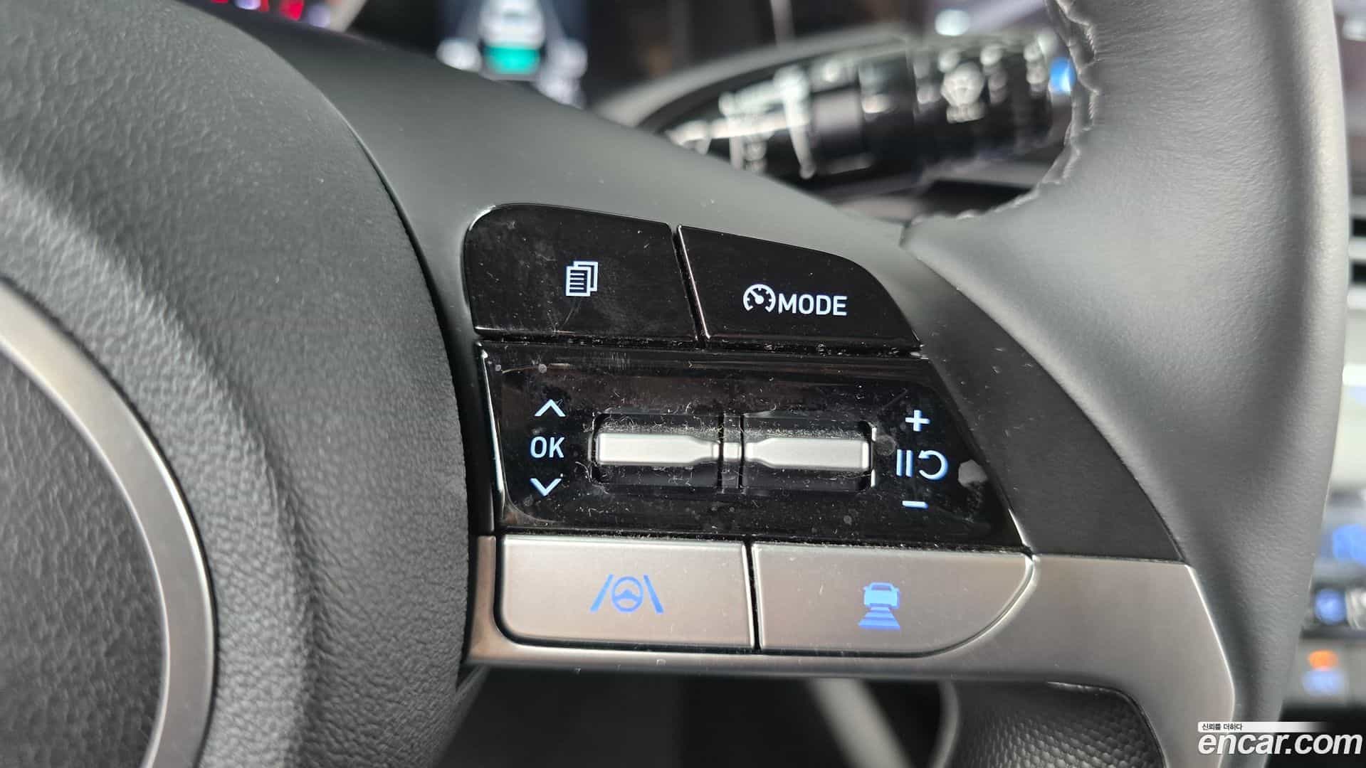 AVANTE Hyundai 2021.0-OPTION-020