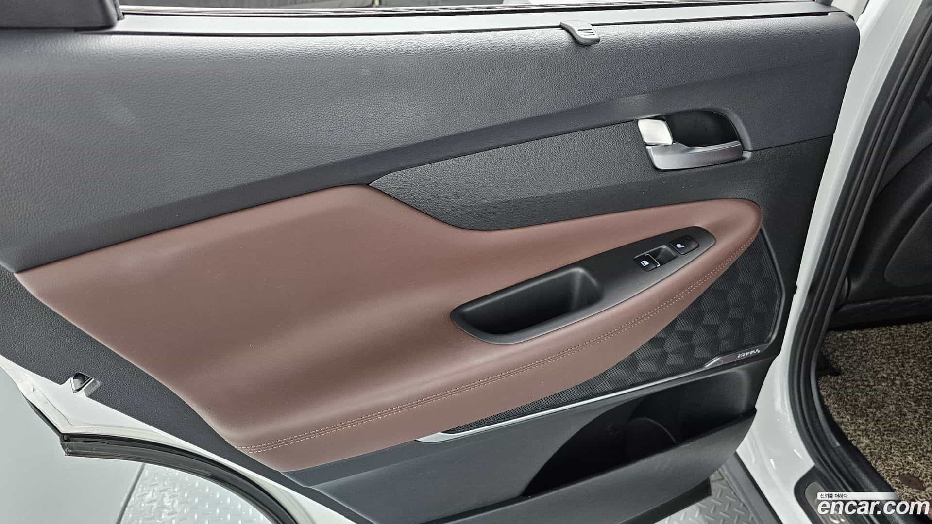 Santafe Hyundai 2019.9-INNER-035