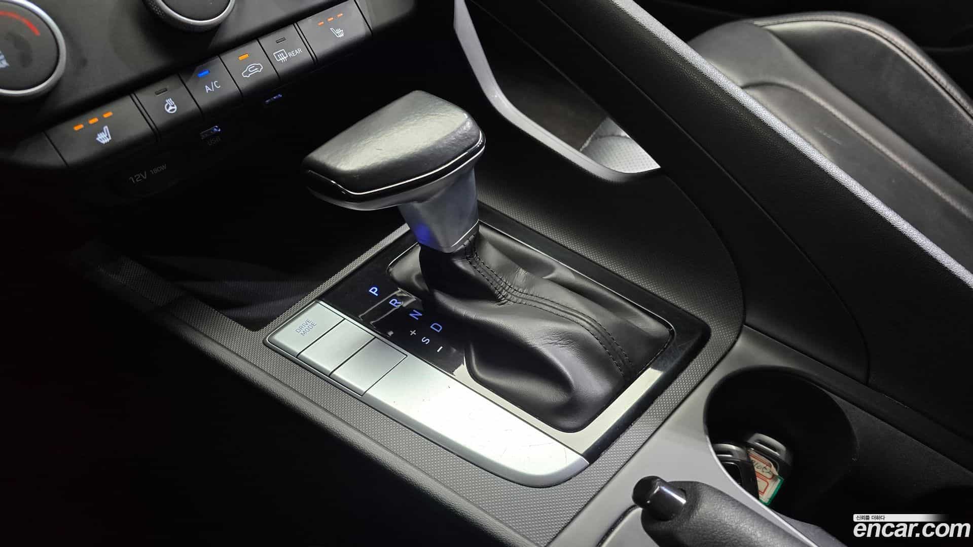 AVANTE Hyundai 2021.4-INNER-009