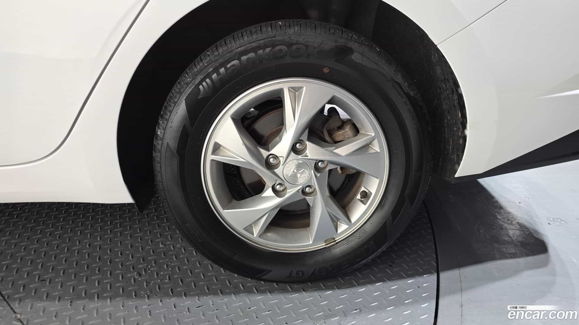 AVANTE Hyundai 2021.4-OUTER-031