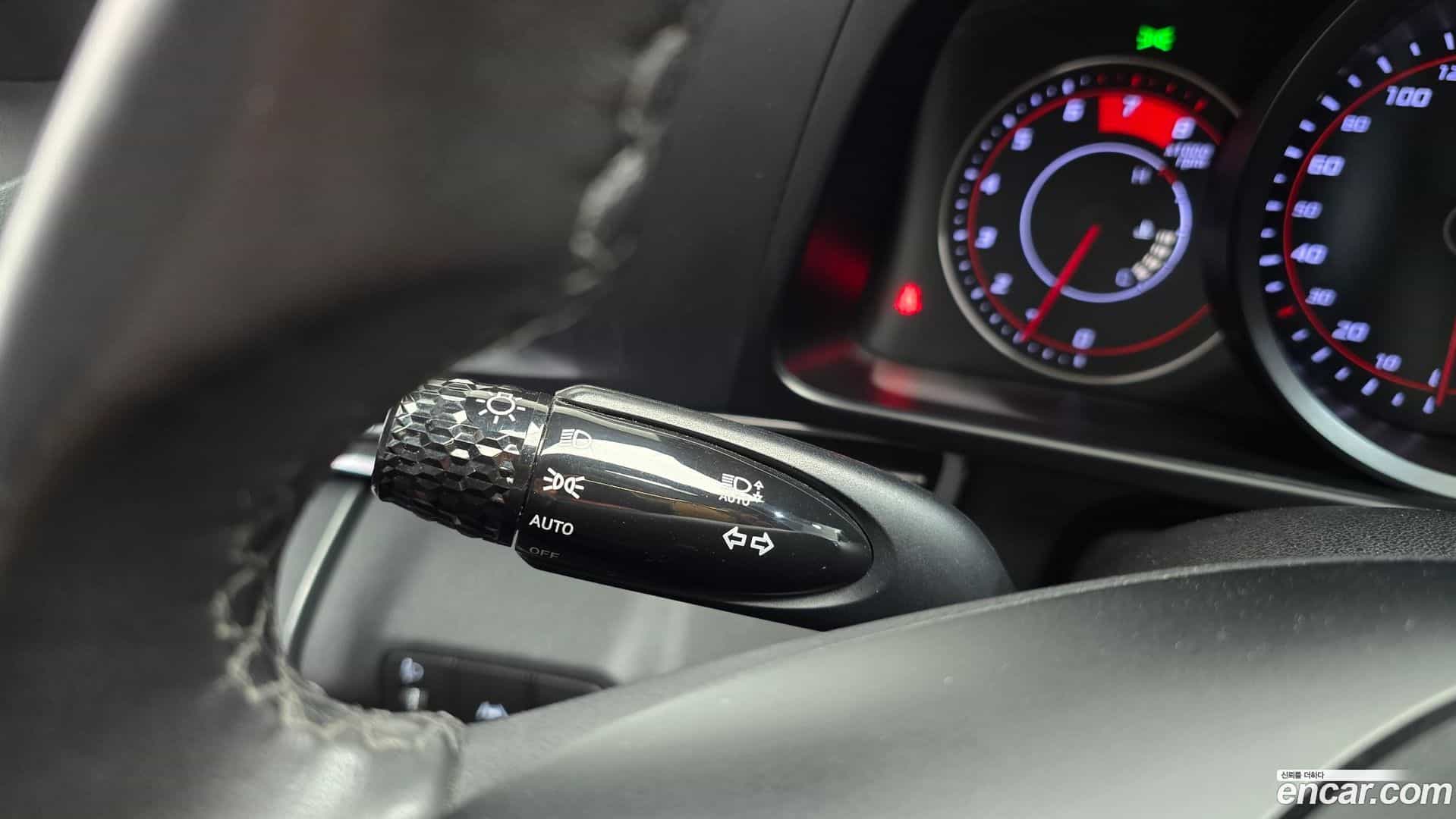 AVANTE Hyundai 2021.4-OPTION-042
