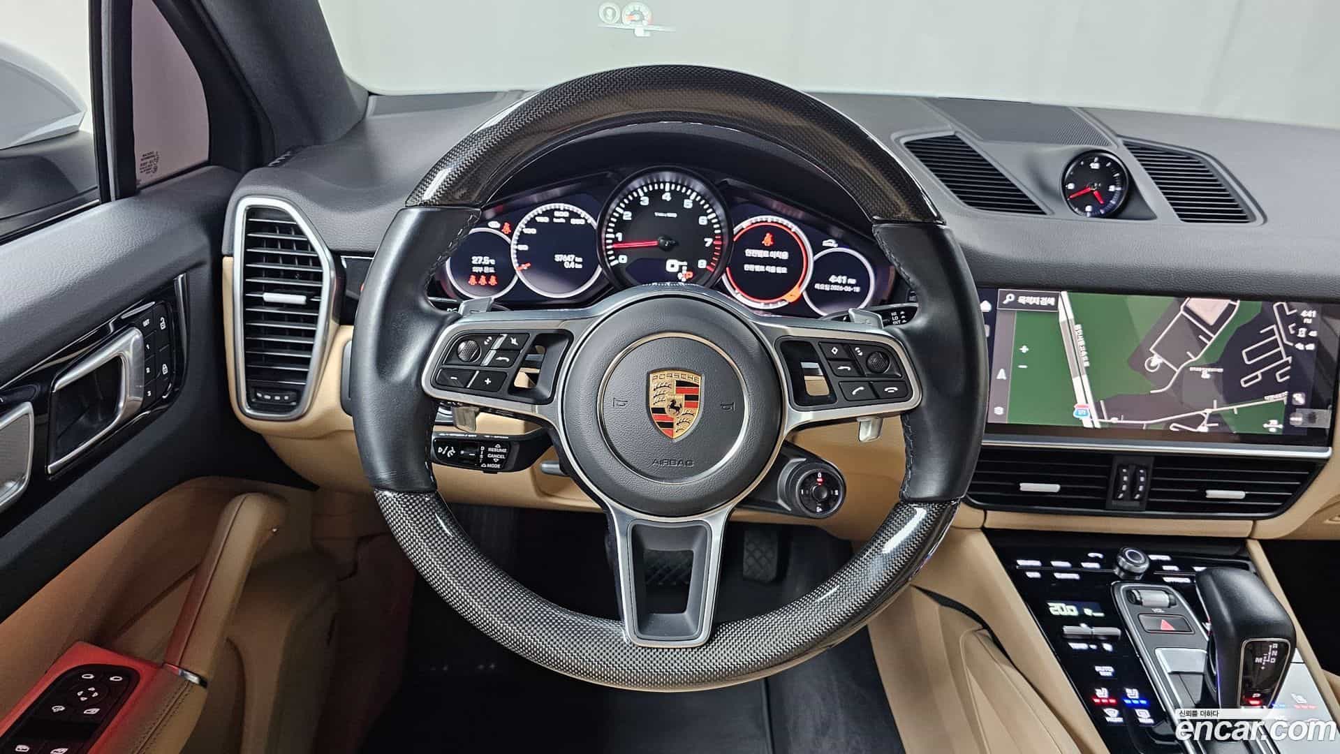 Cayenne Porsche 2022.6-OPTION-016