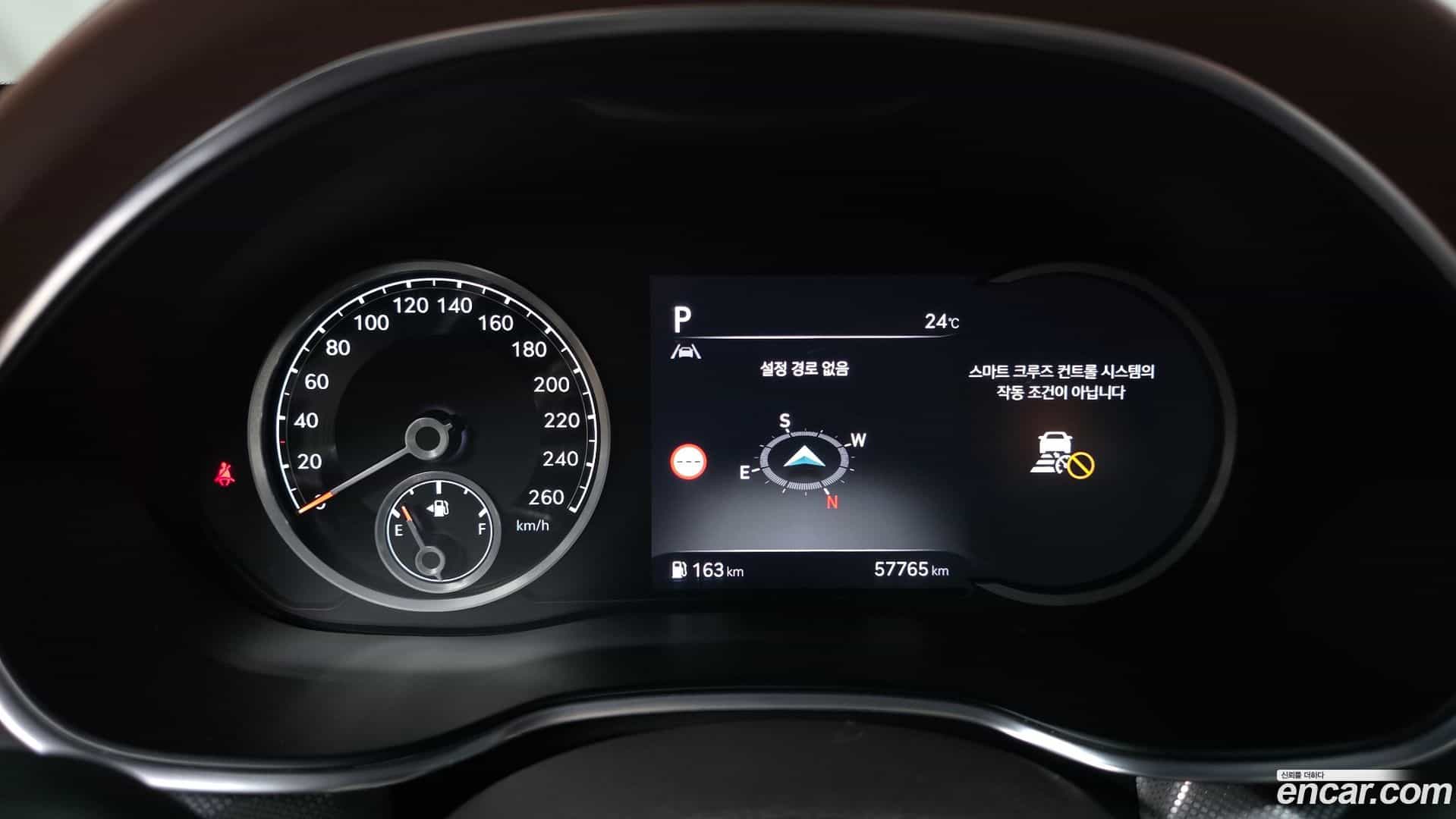 G80 Genesis 2023.3-INNER-008