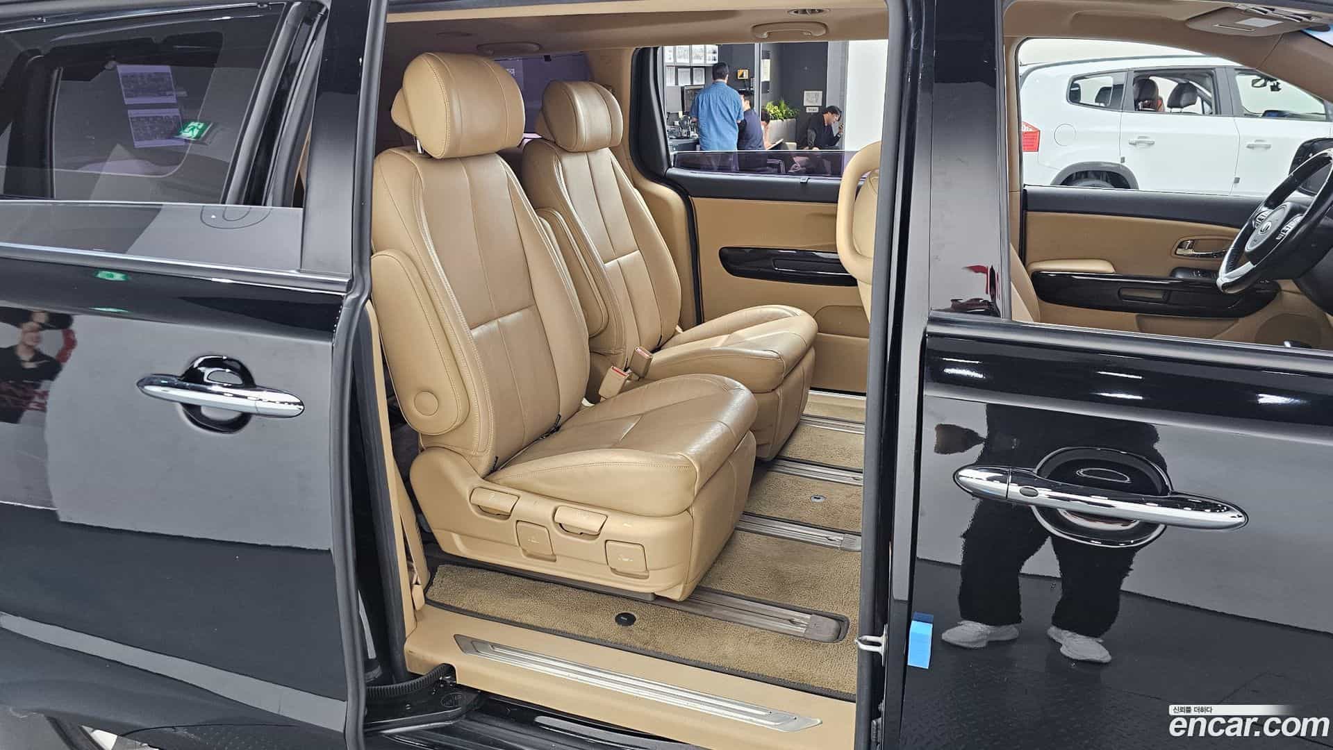 Canival Kia 2016.9-OPTION-015