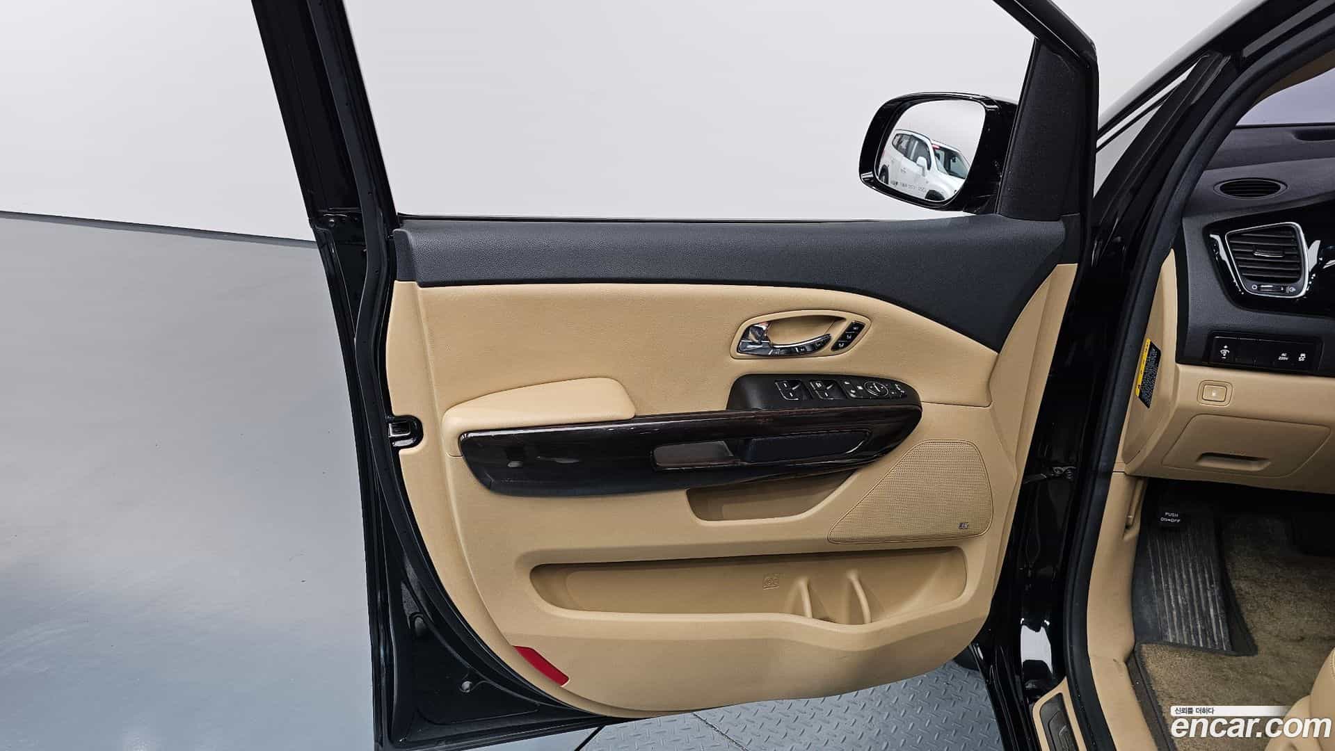 Canival Kia 2016.9-INNER-034