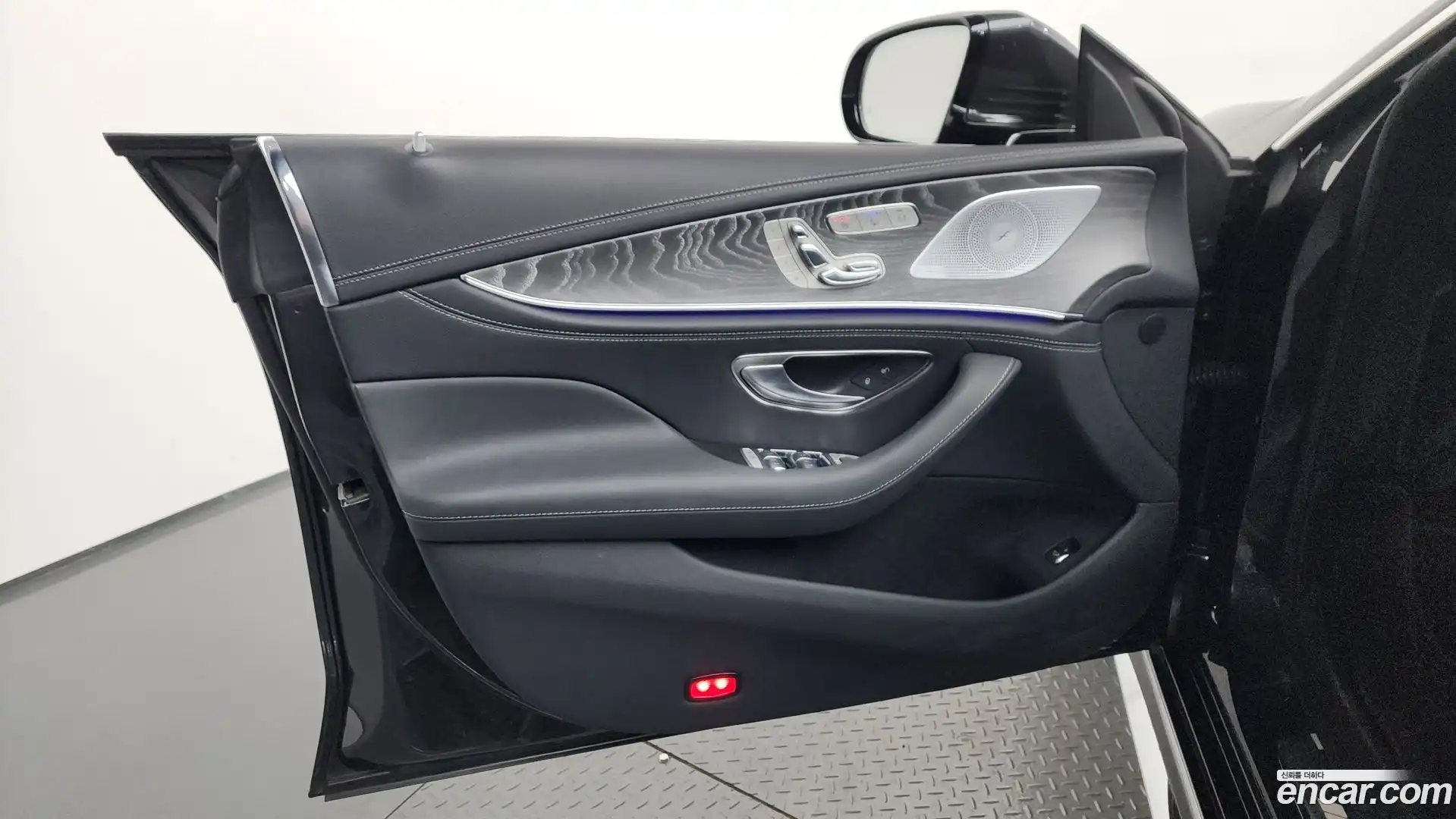 AMG GT Mercedes-Benz 2023.2-INNER-034