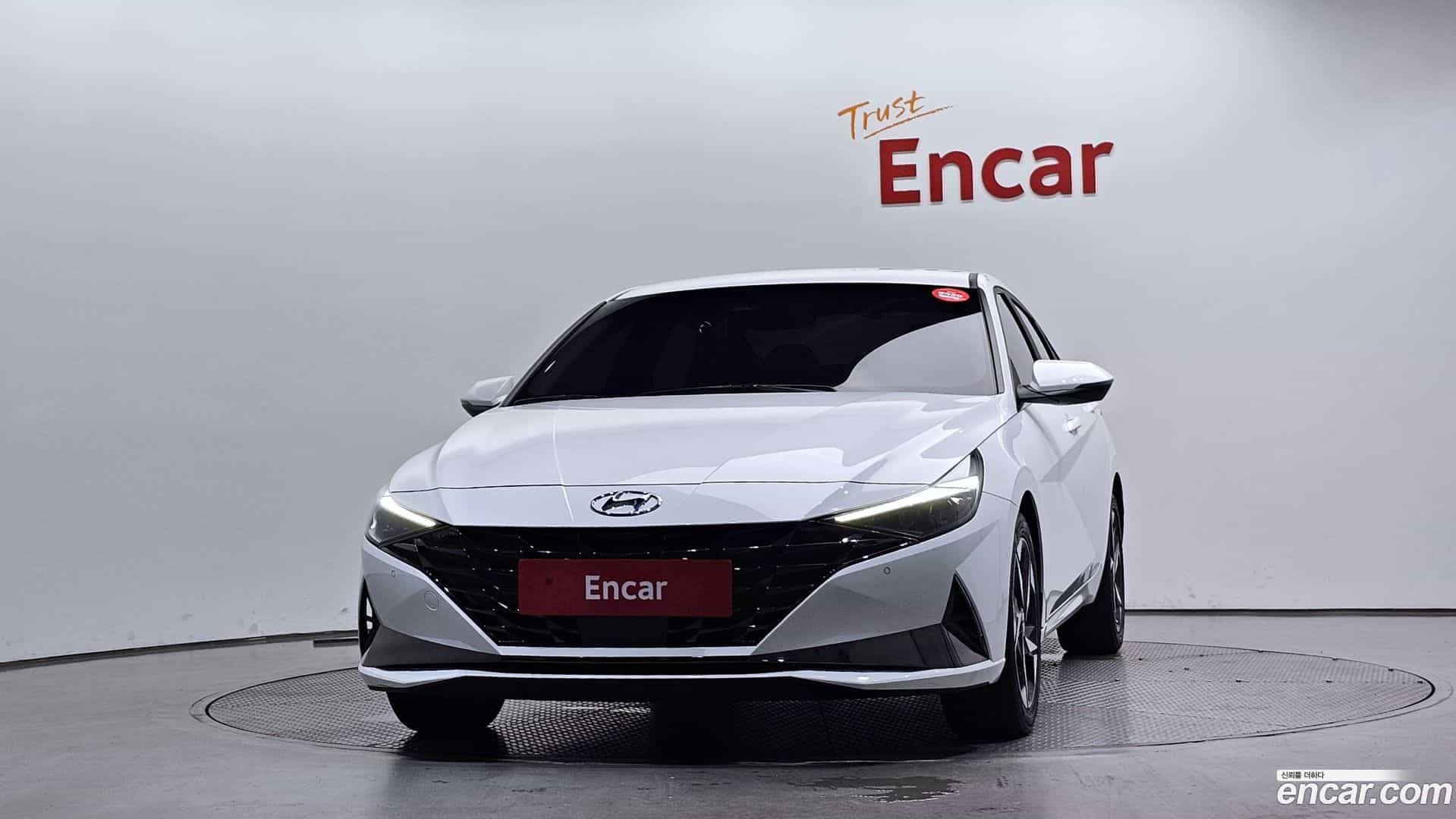 AVANTE Hyundai 2022.0-OUTER-003
