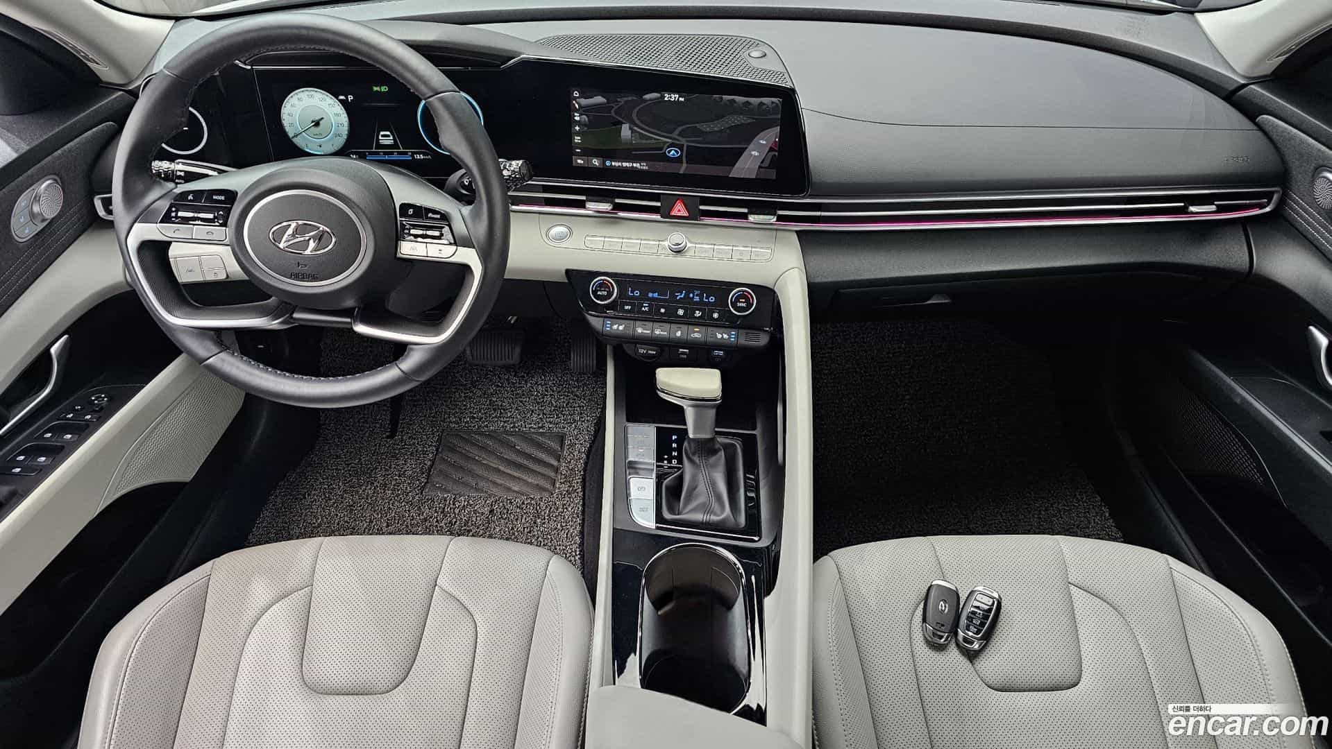 AVANTE Hyundai 2022.0-INNER-007