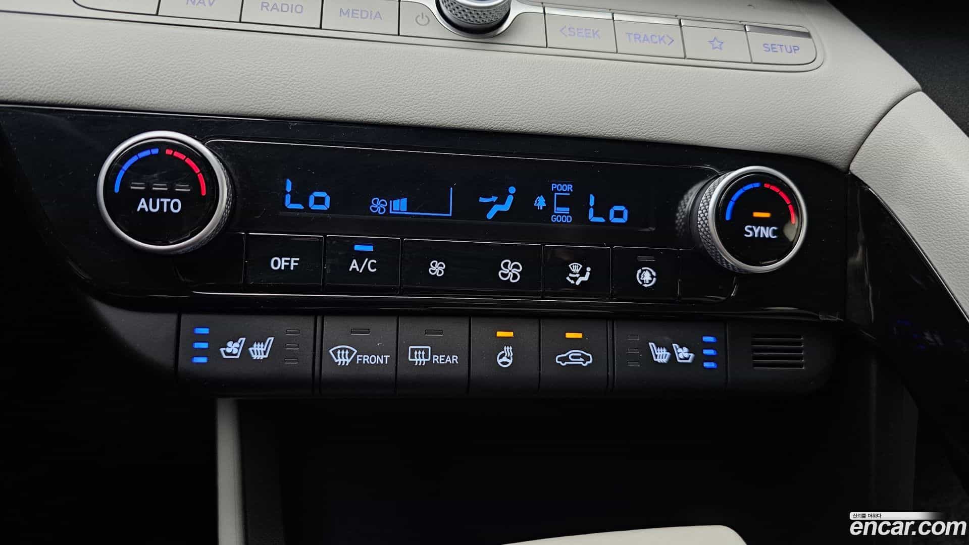 AVANTE Hyundai 2022.0-OPTION-022