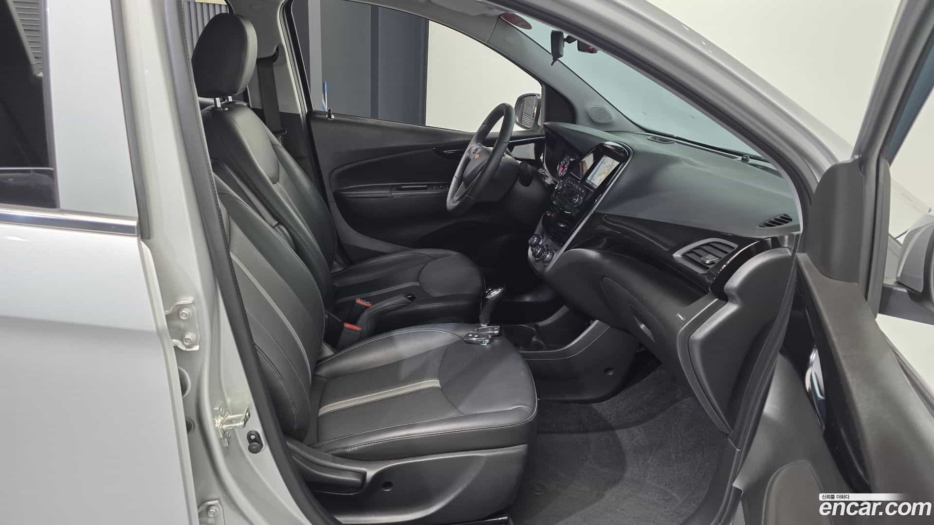 Spark Chevrolet 2021.10-INNER-036