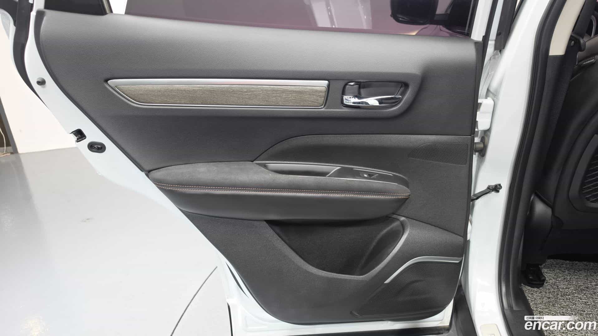 QM6 Renault Korea 2022.5-INNER-035