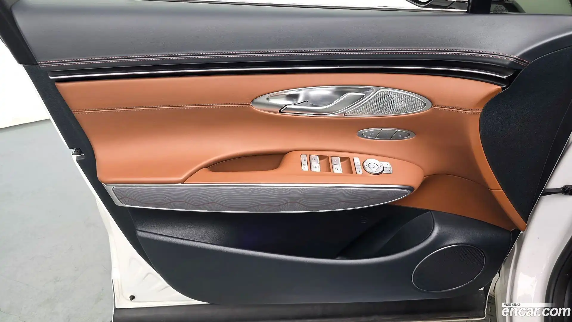 GV70 Genesis 2022.4-INNER-034