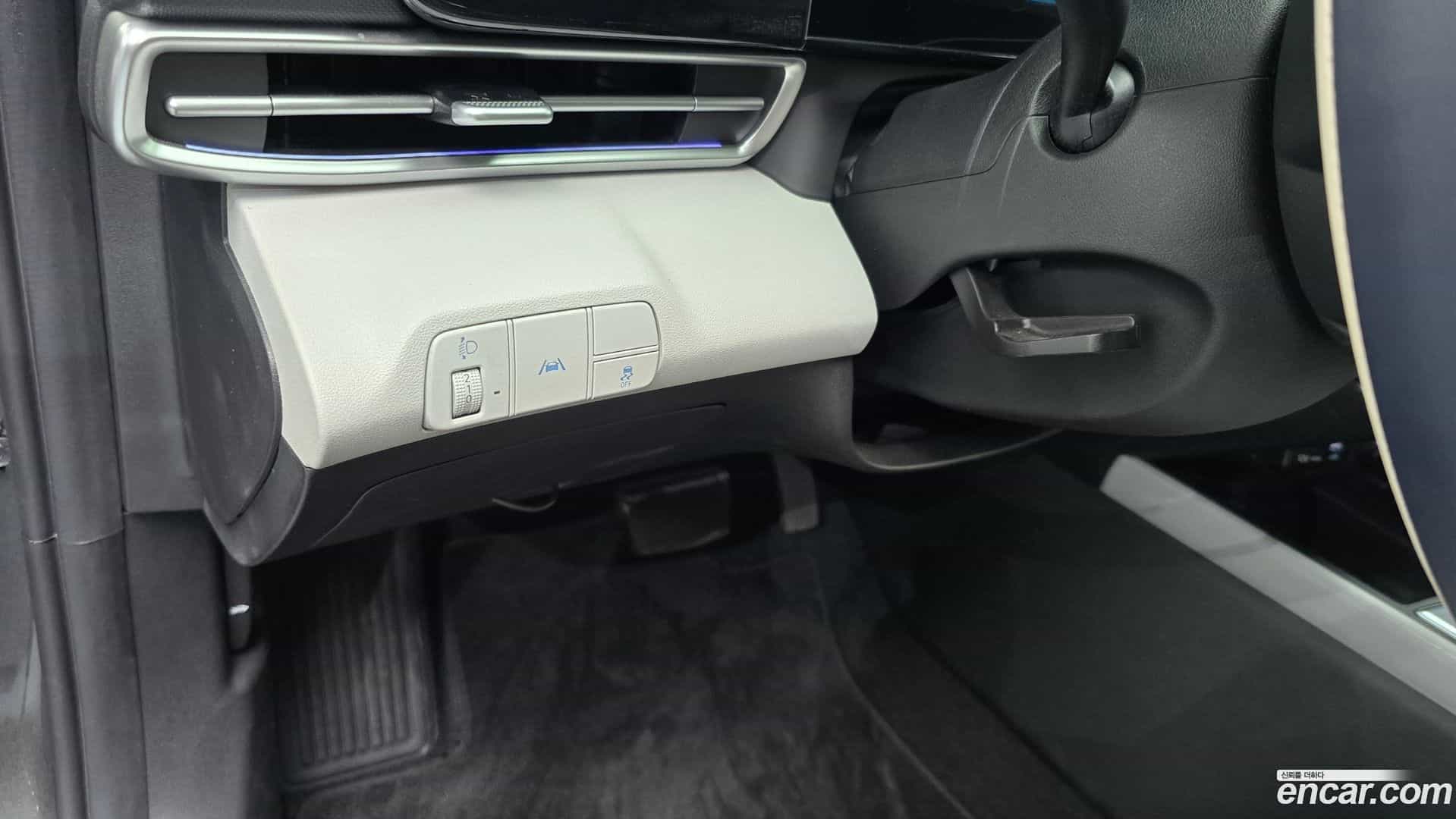 AVANTE Hyundai 2021.4-OPTION-024