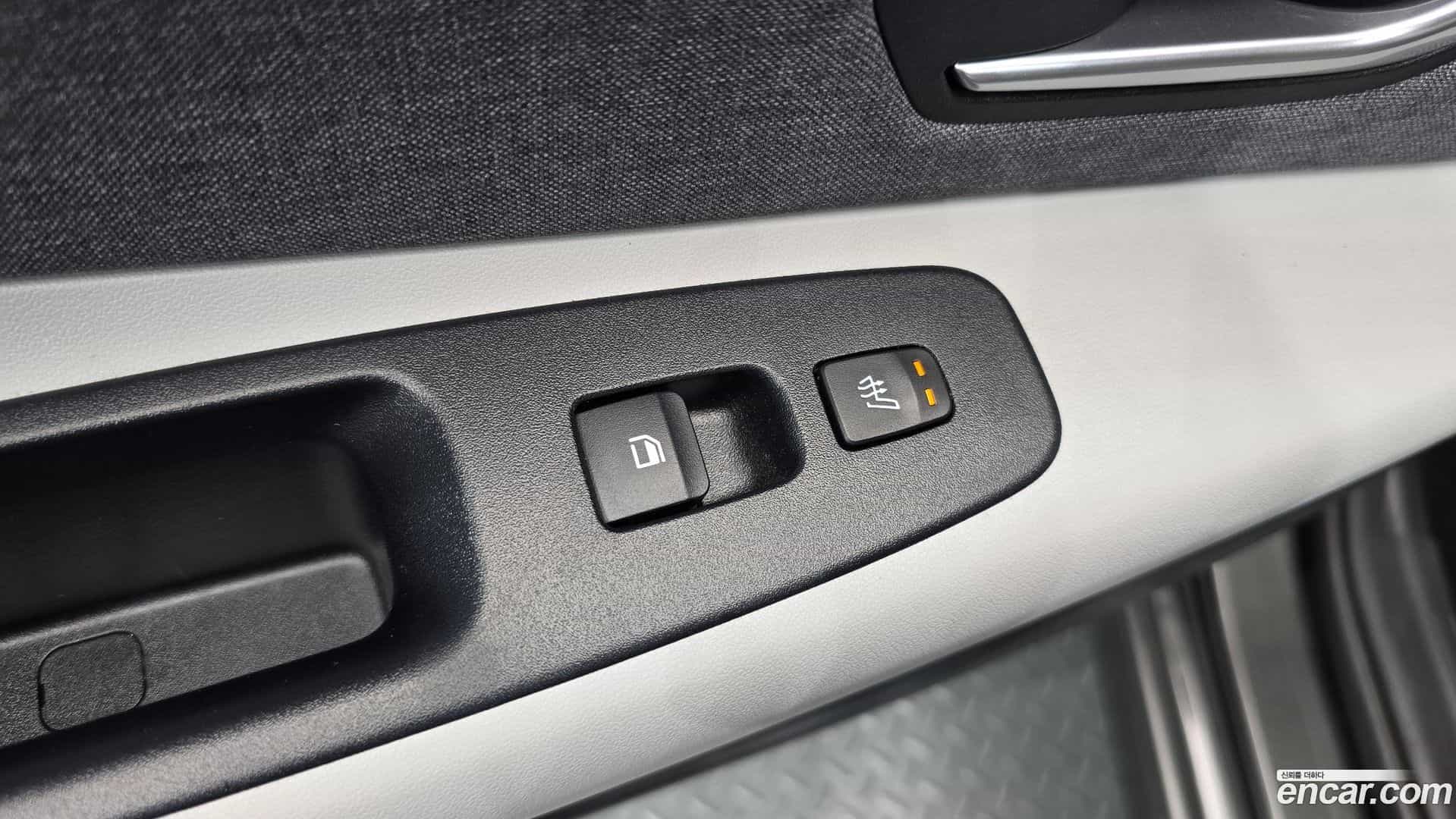 AVANTE Hyundai 2021.4-OPTION-042