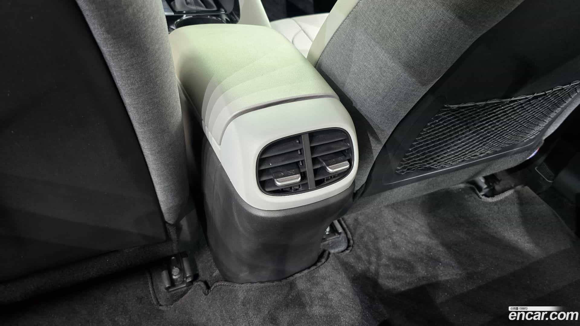 AVANTE Hyundai 2021.4-OPTION-044