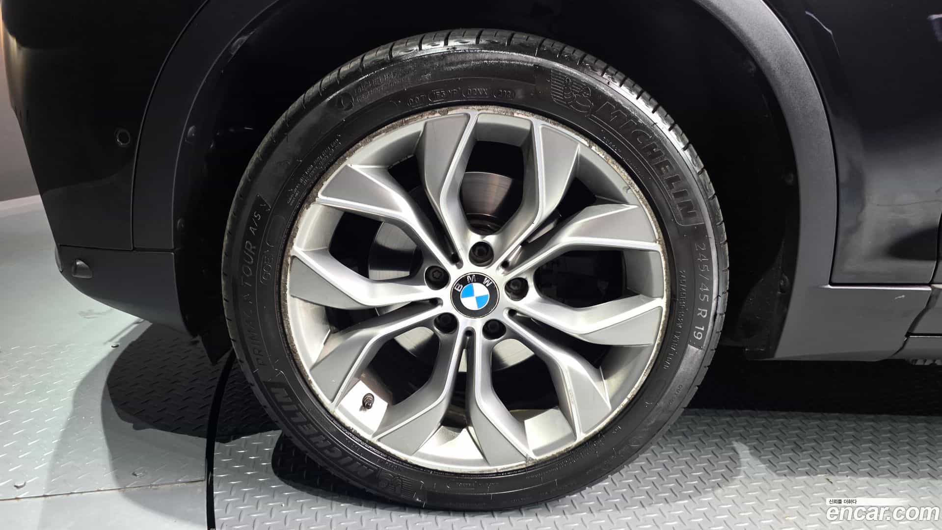 X4 BMW 2016.11-OUTER-005