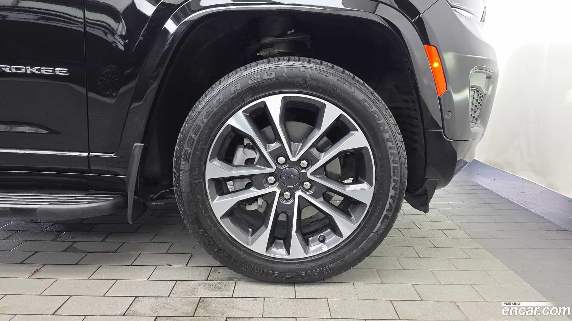 Cherokee Jeep 2022.11-OUTER-031